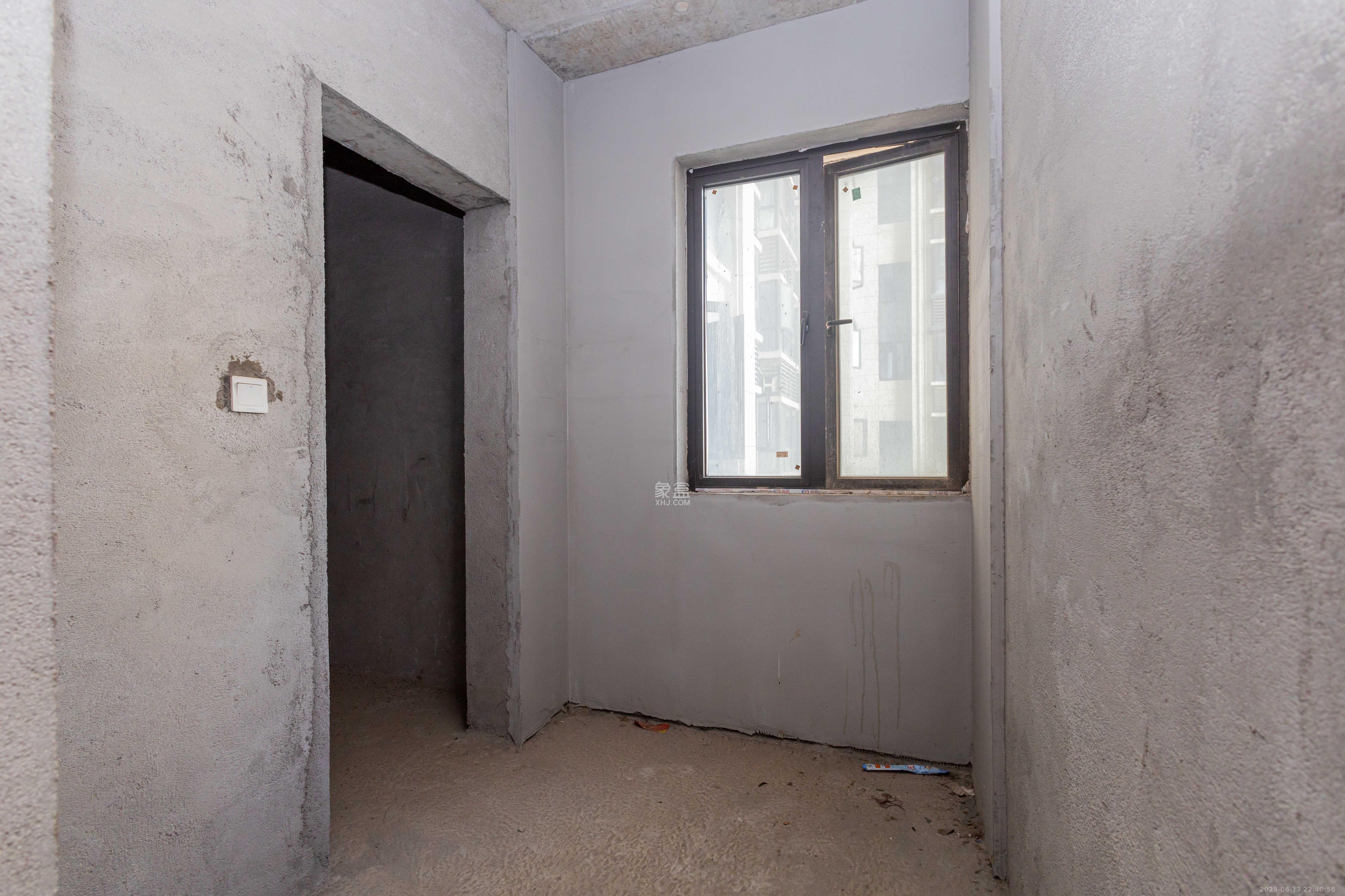 财汇新天地(财汇商务广场) 4室2厅2卫 82.8万 财汇新天地(财汇商务广场) 4室2厅2卫 82.8万卧室