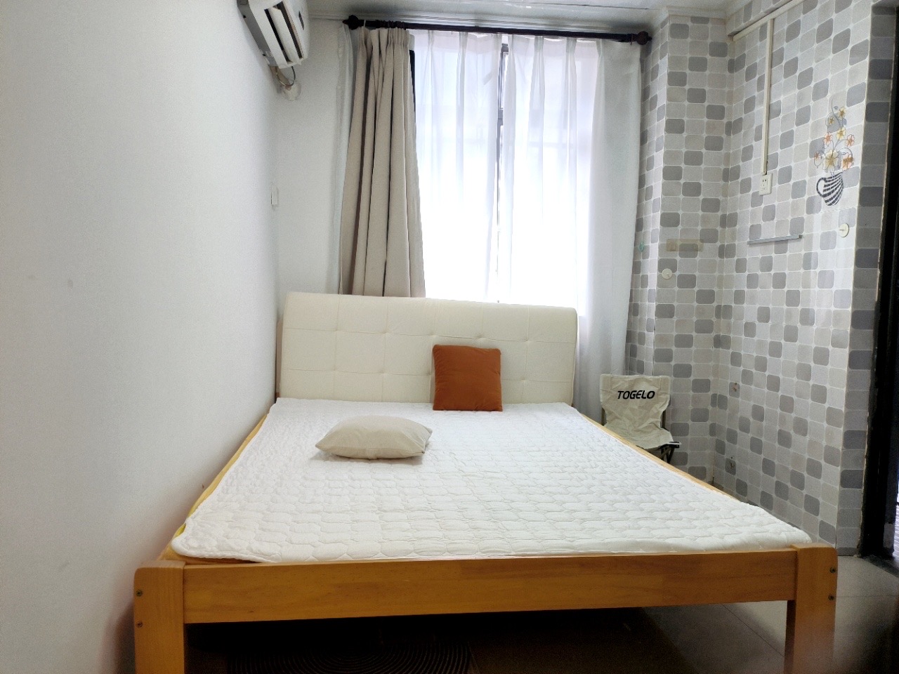 宜家广场 2室2厅1卫 2400.0元/月 宜家广场 2室2厅1卫 2400.0元/月室内图