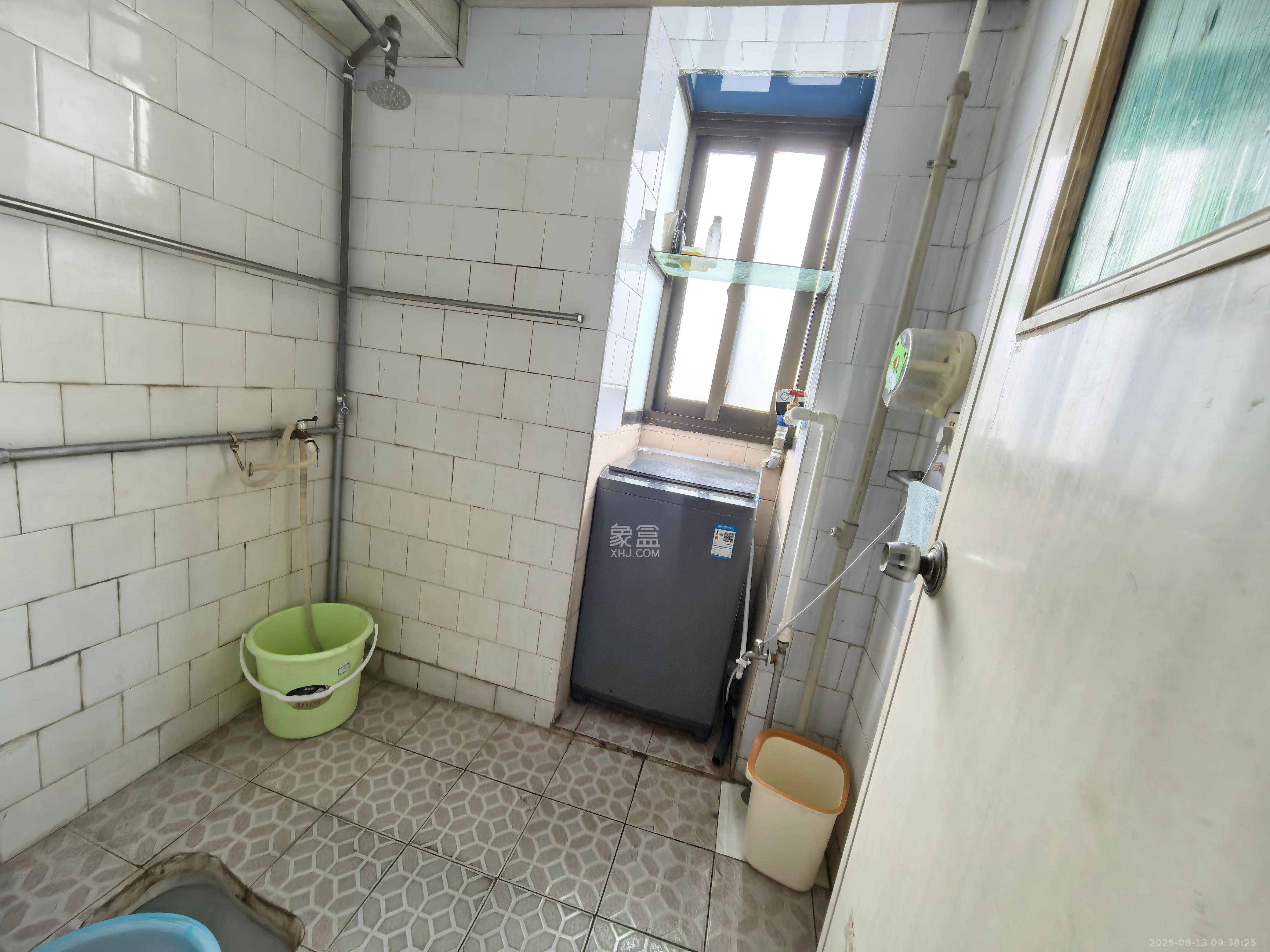 民政局宿舍 2室1厅1卫 1300.0元/月 民政局宿舍 2室1厅1卫 1300.0元/月室内图