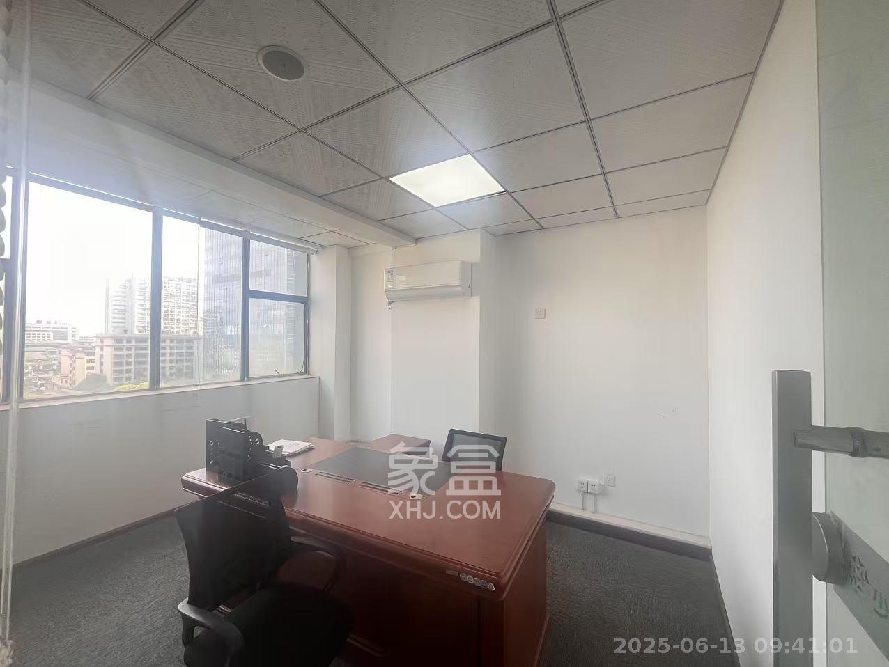 湘域中央 1室0厅0卫 4000.0元/月 湘域中央 1室0厅0卫 4000.0元/月室内图