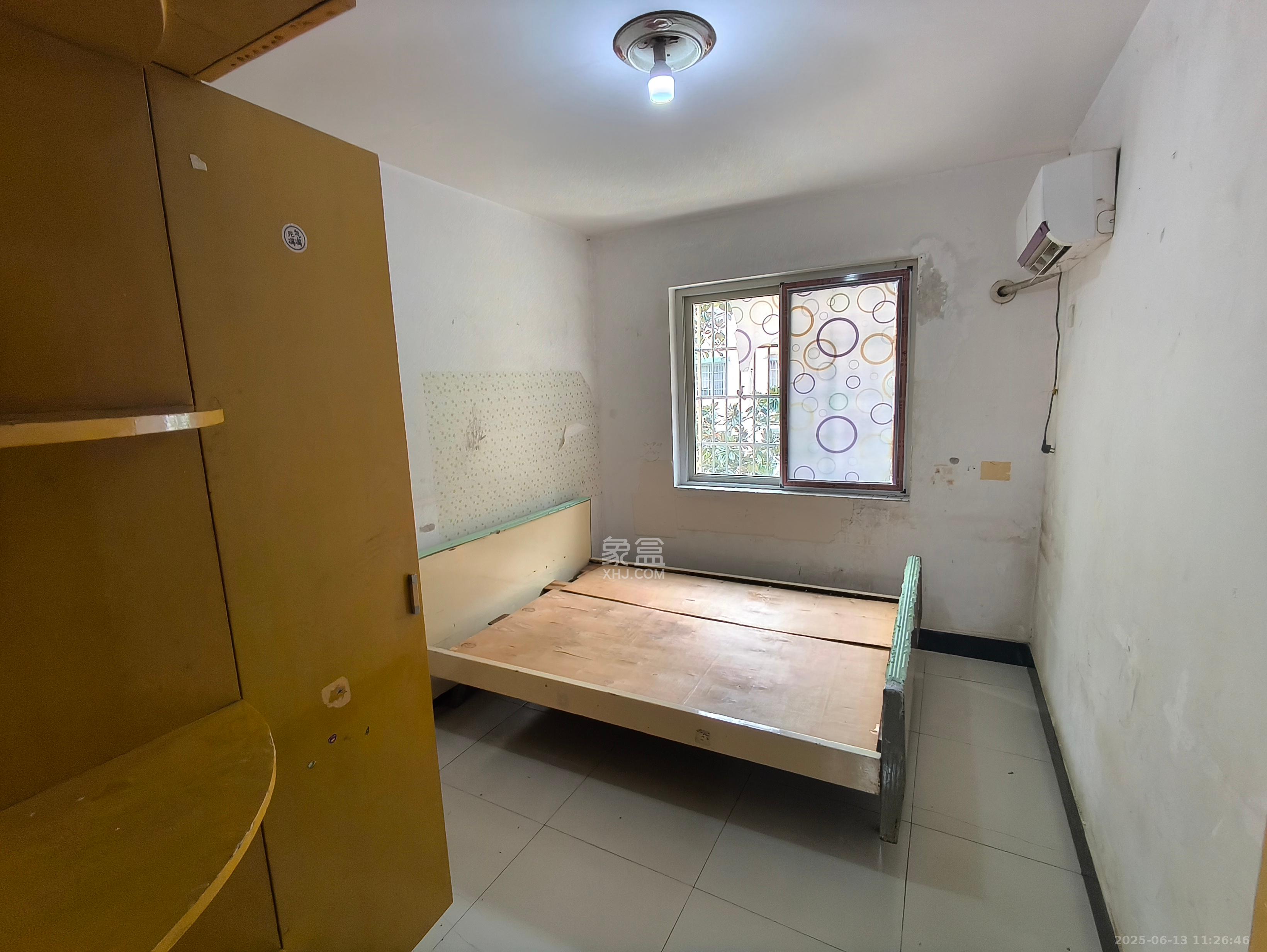 友园山庄 2室1厅1卫 1300.0元/月 友园山庄 2室1厅1卫 1300.0元/月室内图