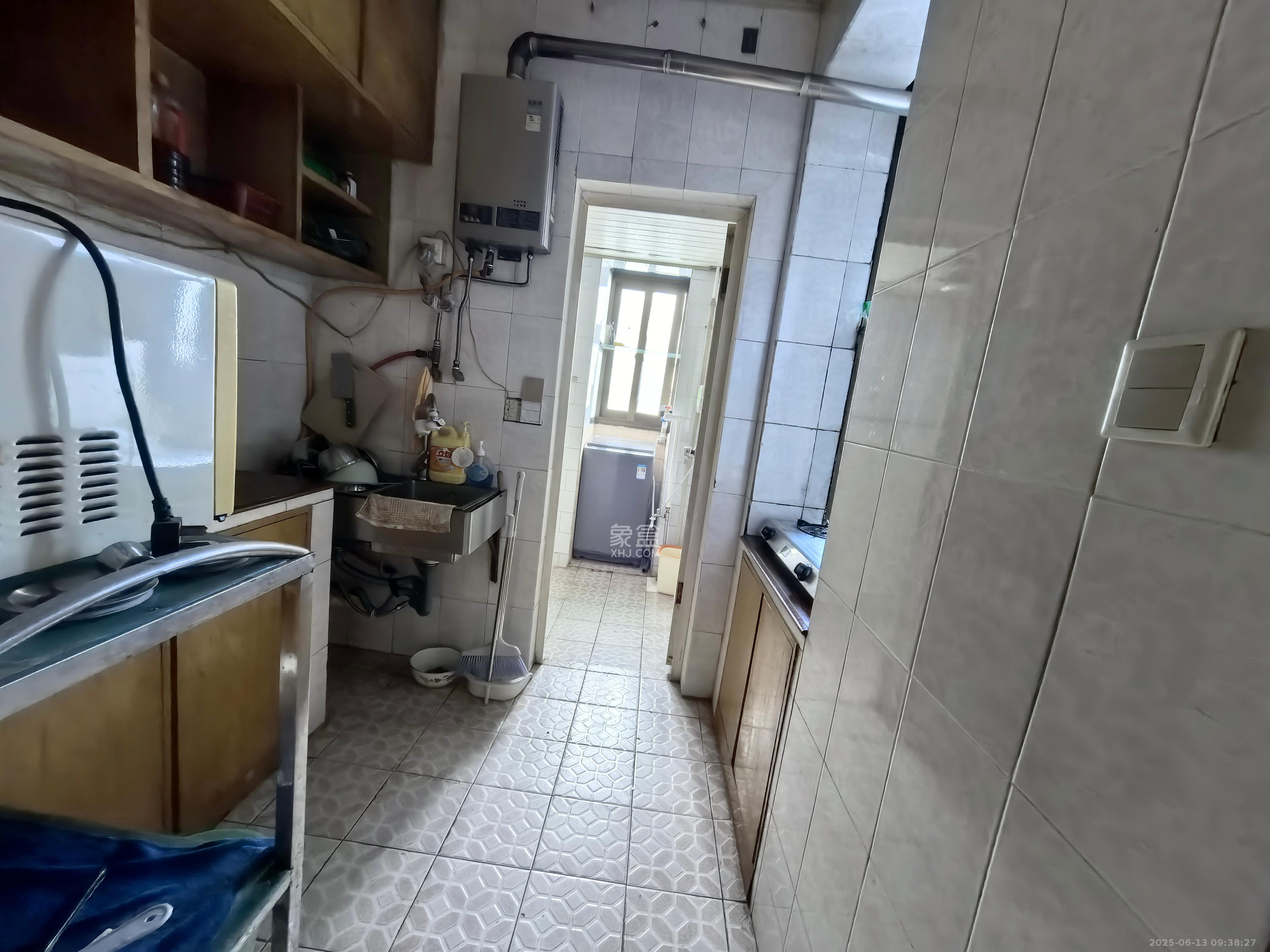 民政局宿舍 2室1厅1卫 1300.0元/月 民政局宿舍 2室1厅1卫 1300.0元/月室内图