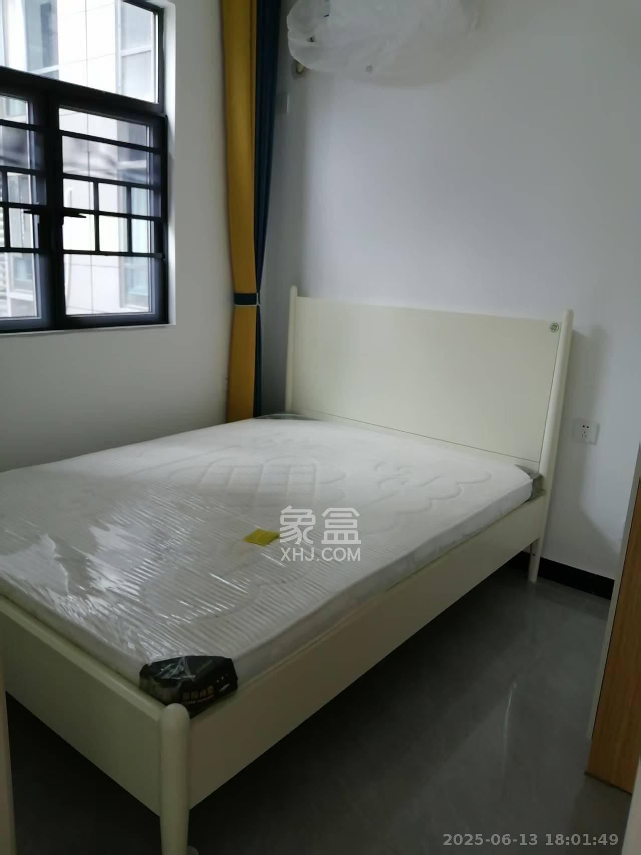 桃花嘉园 3室2厅2卫 2400.0元/月 桃花嘉园 3室2厅2卫 2400.0元/月室内图