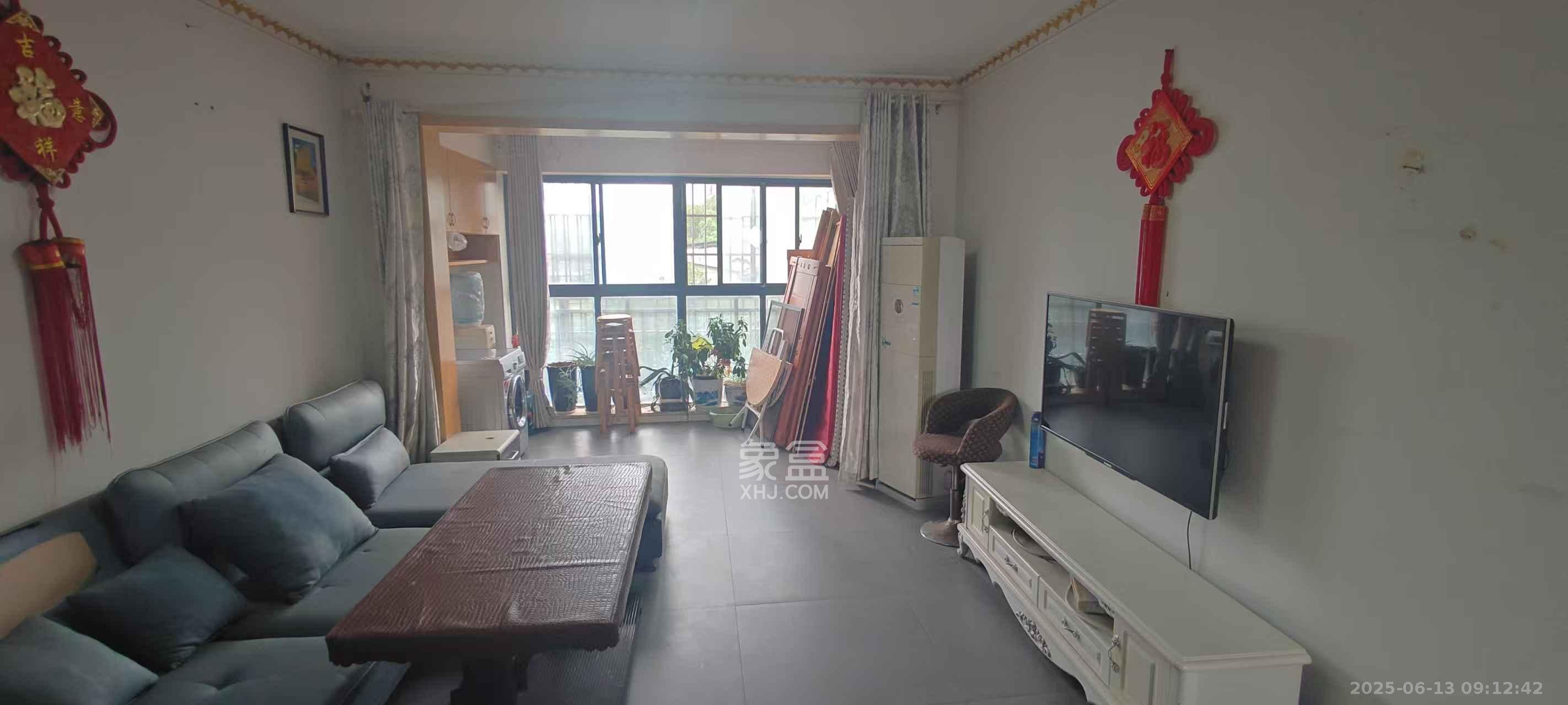 优山美地 3室2厅2卫 2800.0元/月 优山美地 3室2厅2卫 2800.0元/月室内图