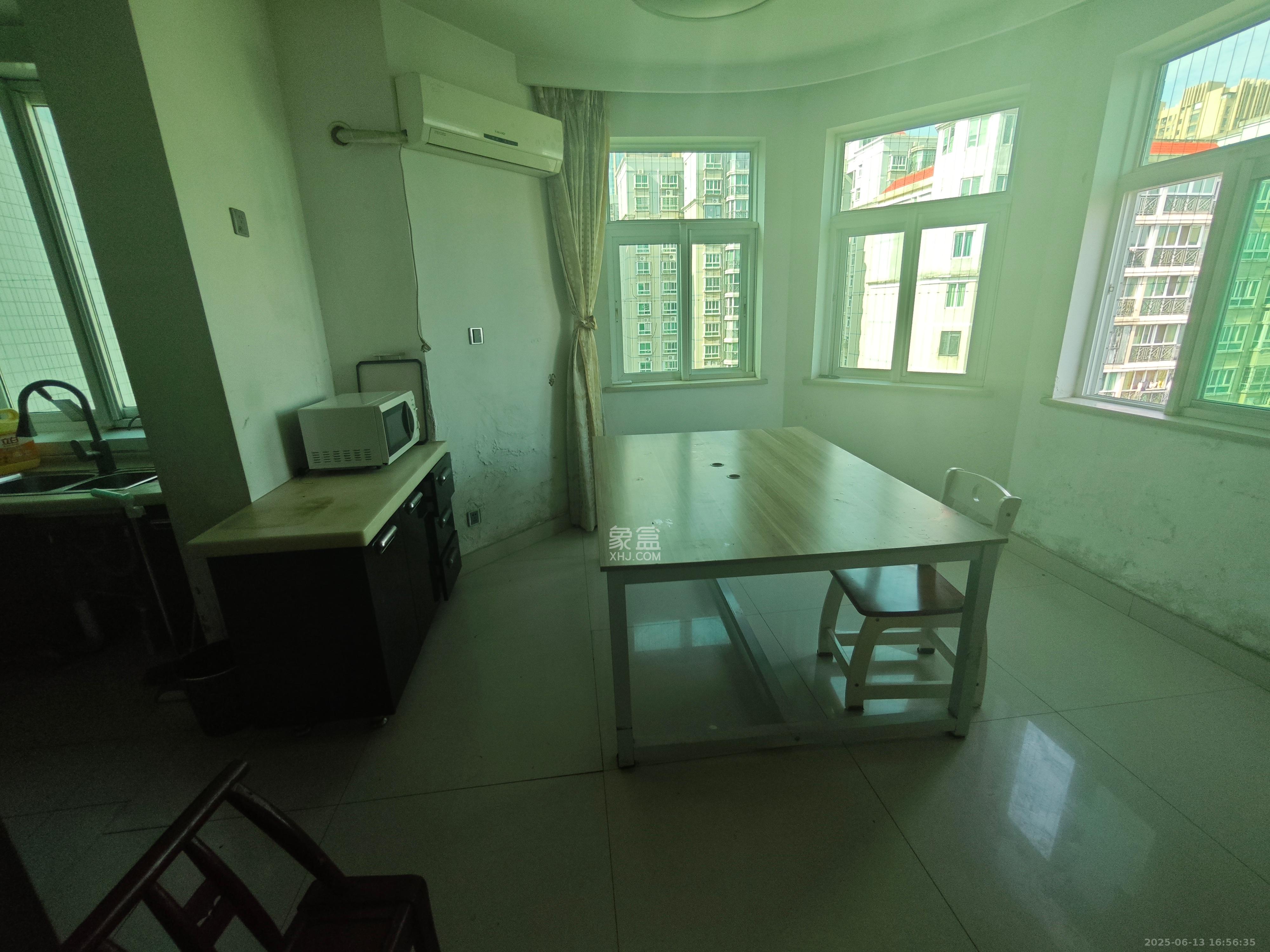 格林星城 4室2厅2卫 4100.0元/月 格林星城 4室2厅2卫 4100.0元/月室内图