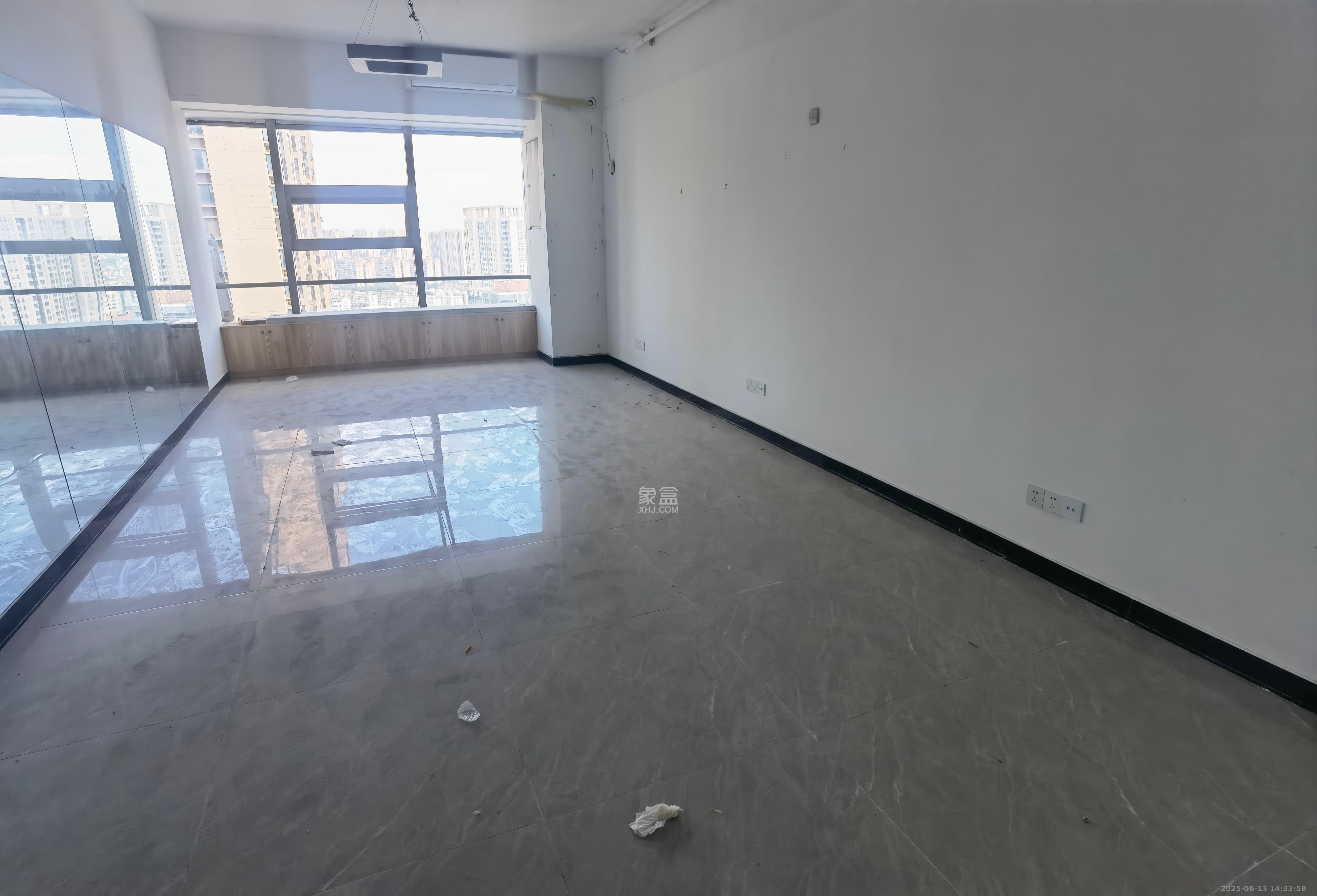 北辰三角洲A3区北辰国荟   60.24㎡      2800.0元/月室内图