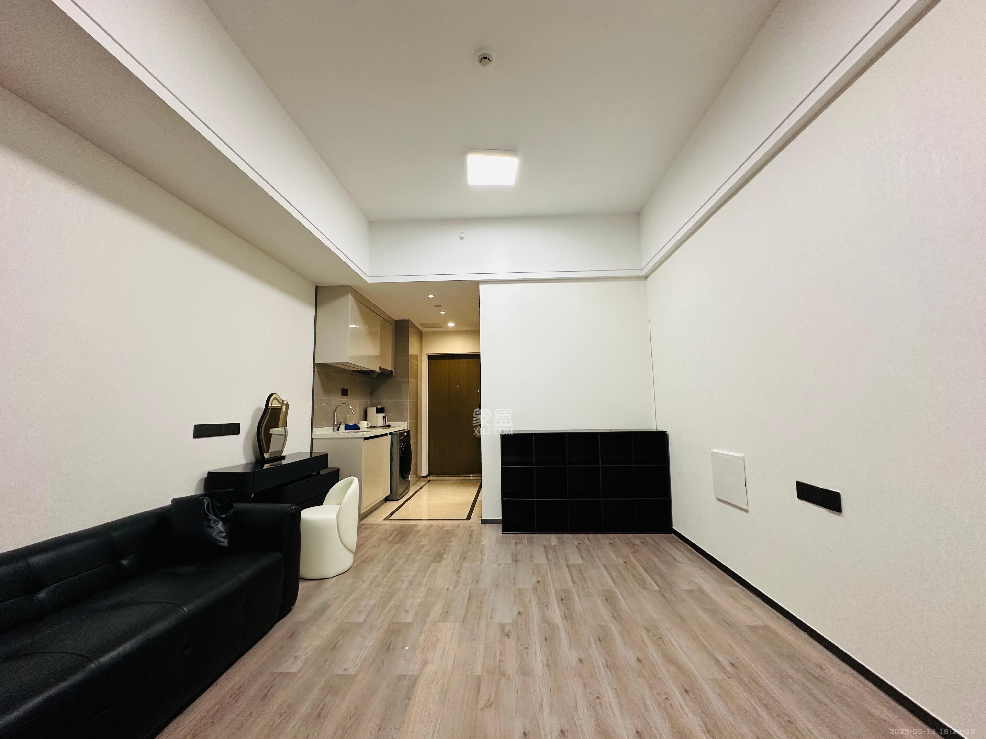 中建宝铂公馆  2室1厅1卫   2000.00元/月室内图