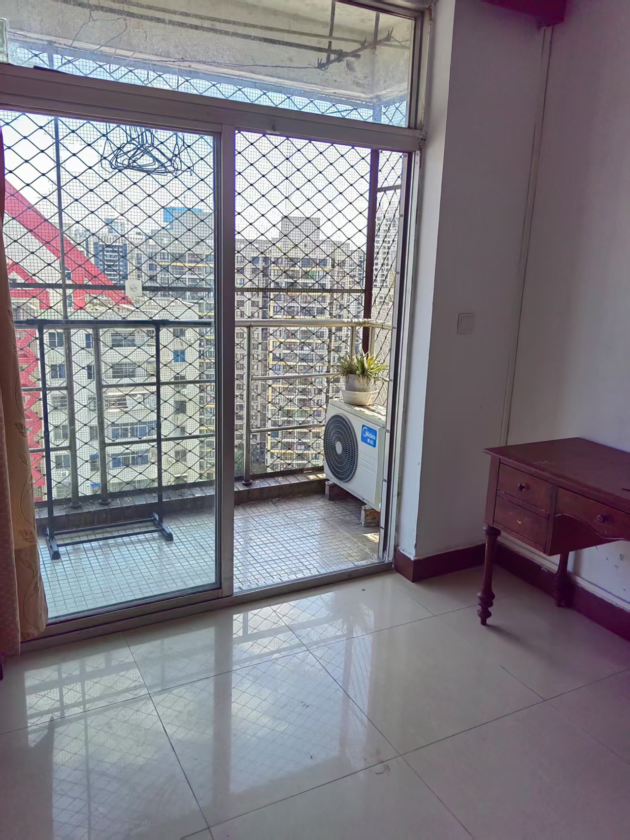 九都大厦 3室2厅2卫 2400.0元/月 九都大厦 3室2厅2卫 2400.0元/月室内图