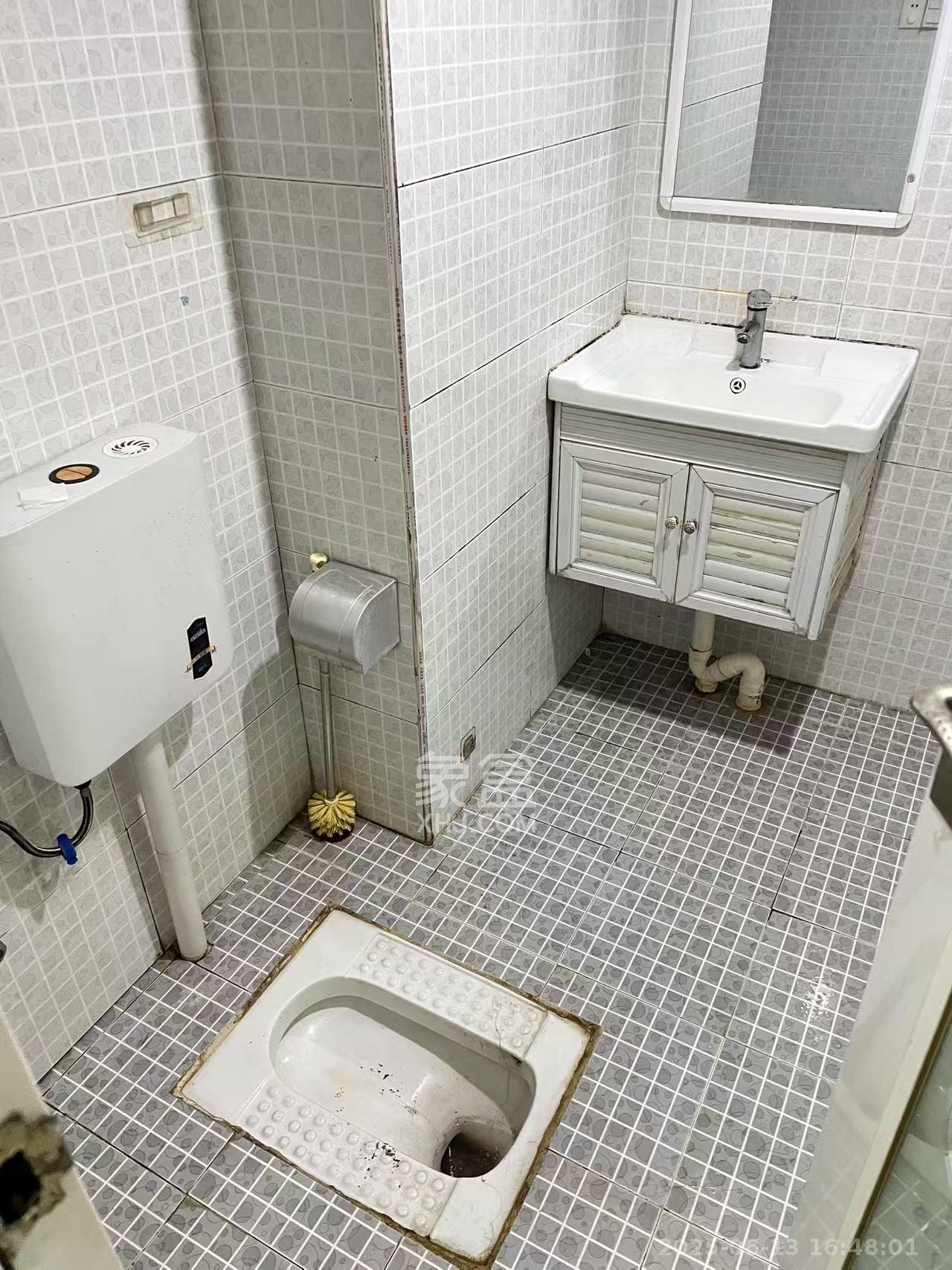 铂宫  1室1厅1卫   1800.00元/月室内图
