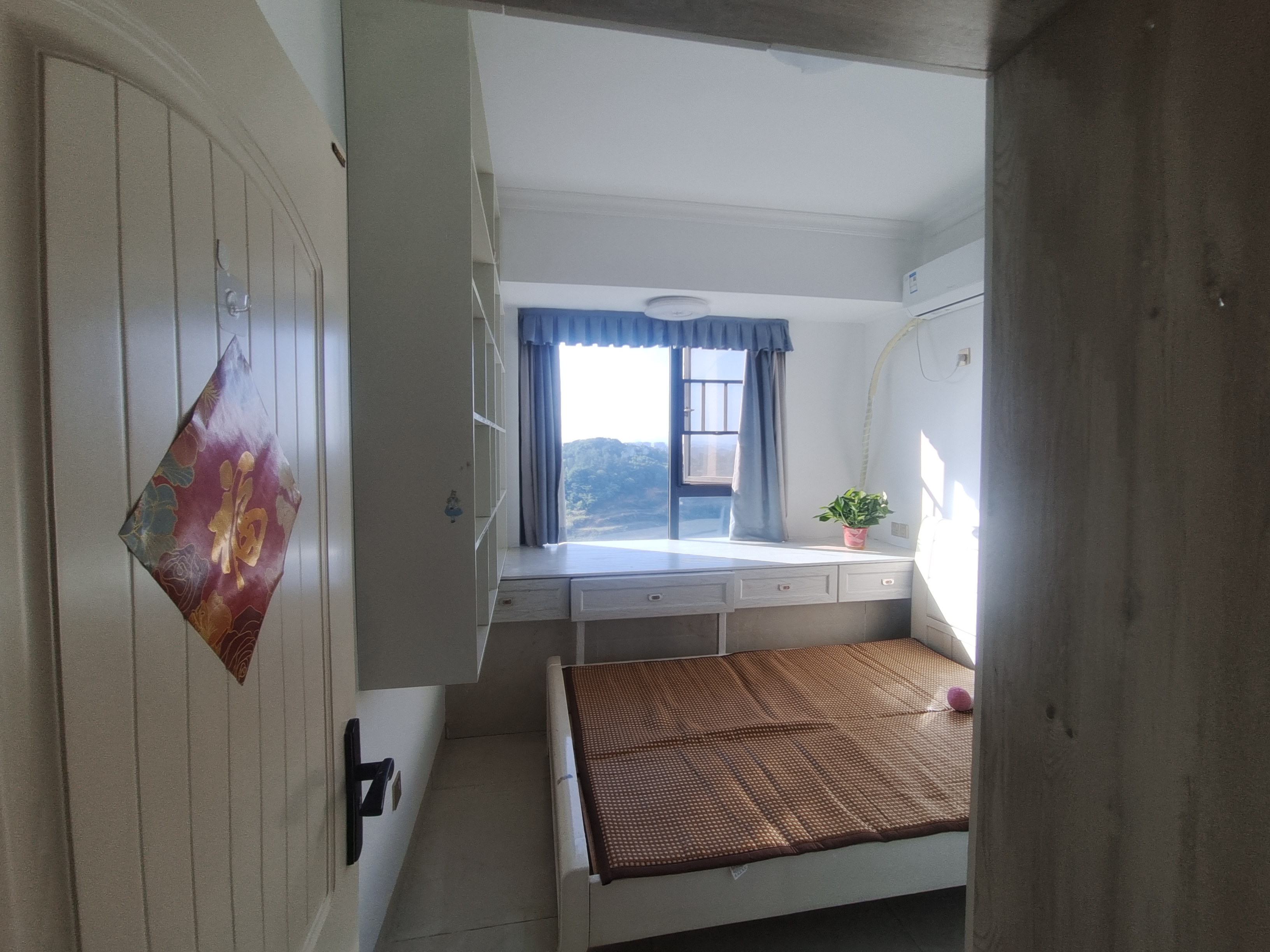 百弘学府城 3室2厅2卫 72.8万 百弘学府城 3室2厅2卫 72.8万客厅