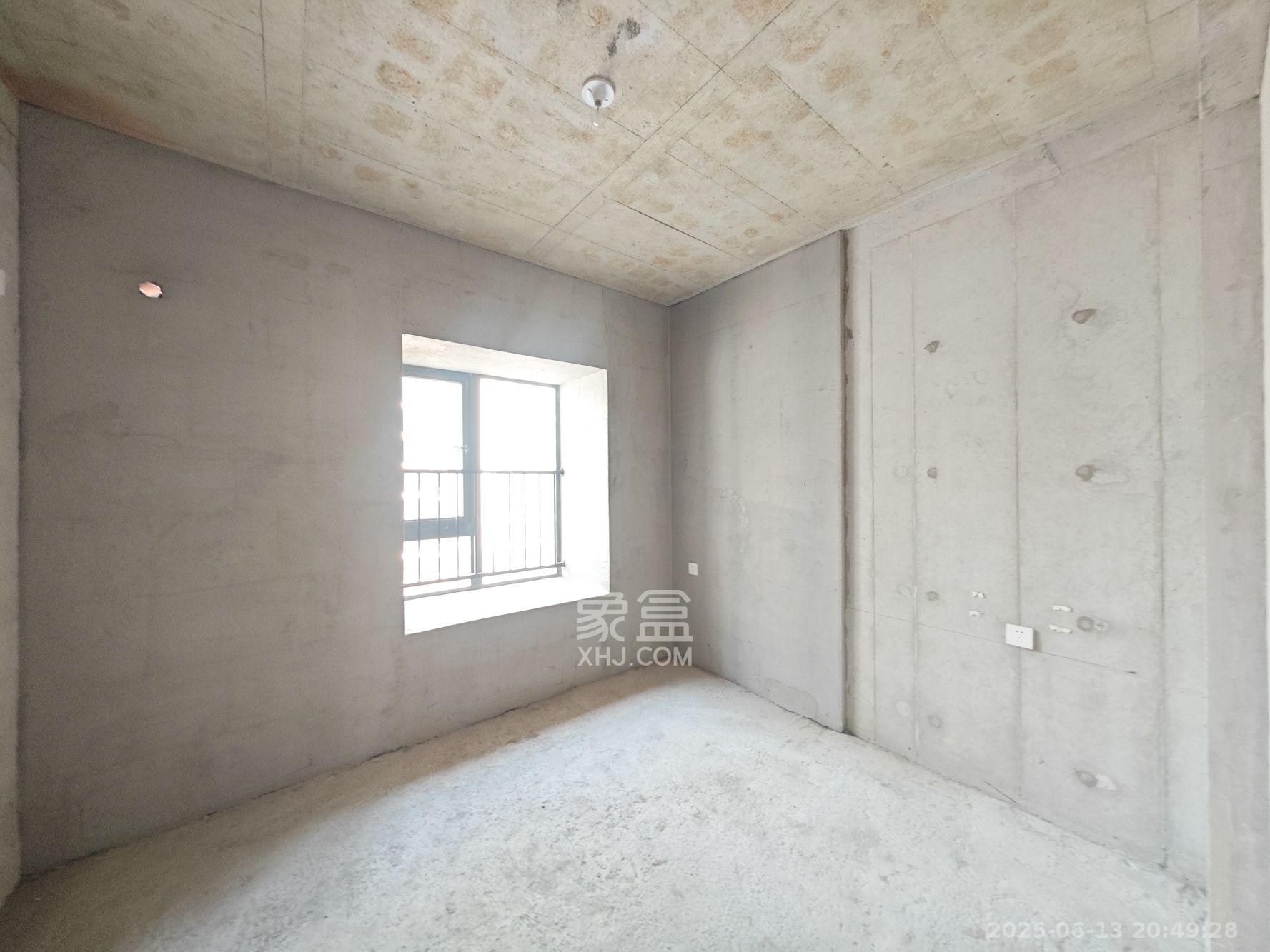 伊景园滨河苑 1室0厅0卫 900.0元/月 伊景园滨河苑 1室0厅0卫 900.0元/月室内图