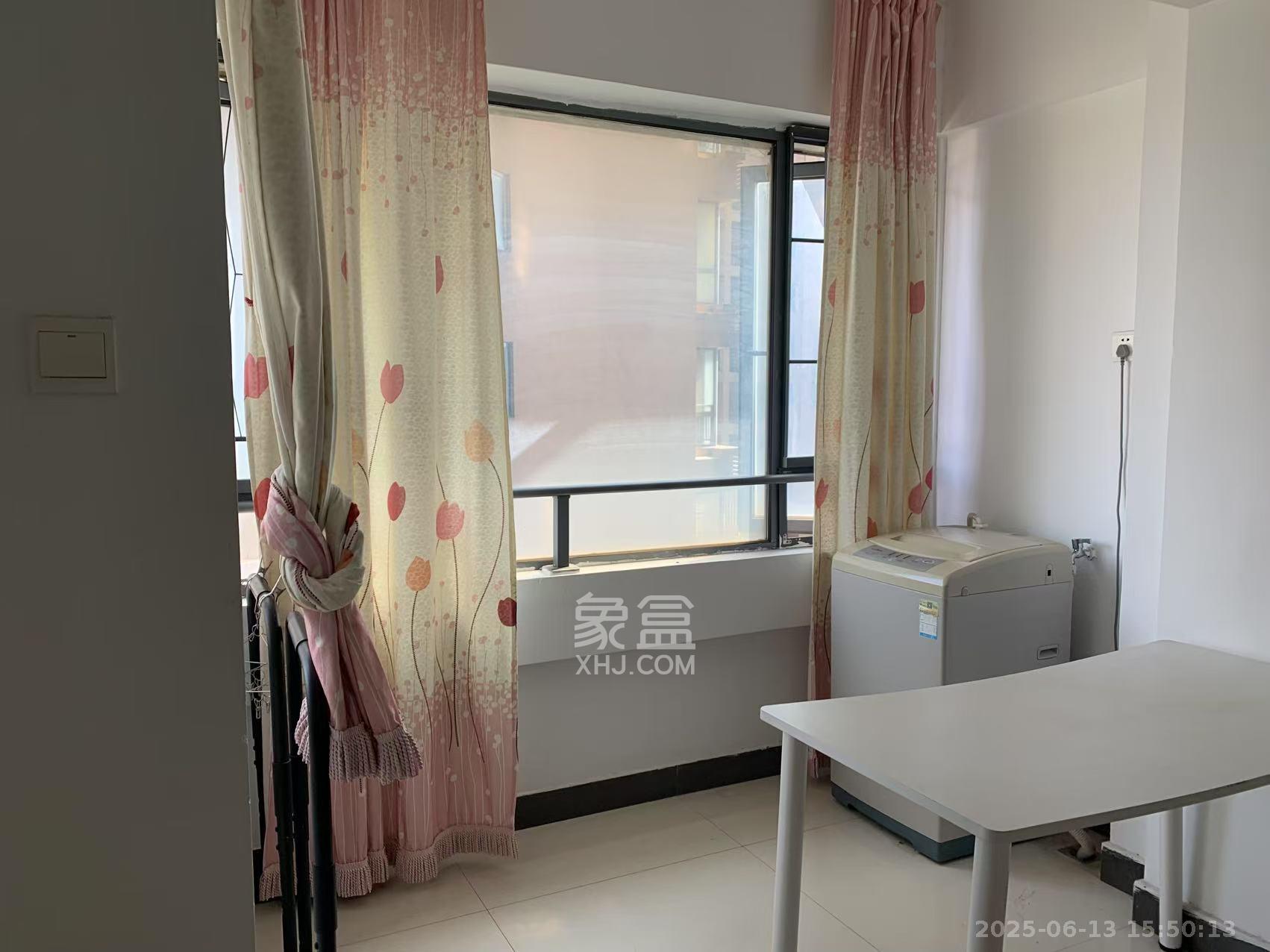 万博汇 1室1厅1卫 1500.0元/月 万博汇 1室1厅1卫 1500.0元/月室内图