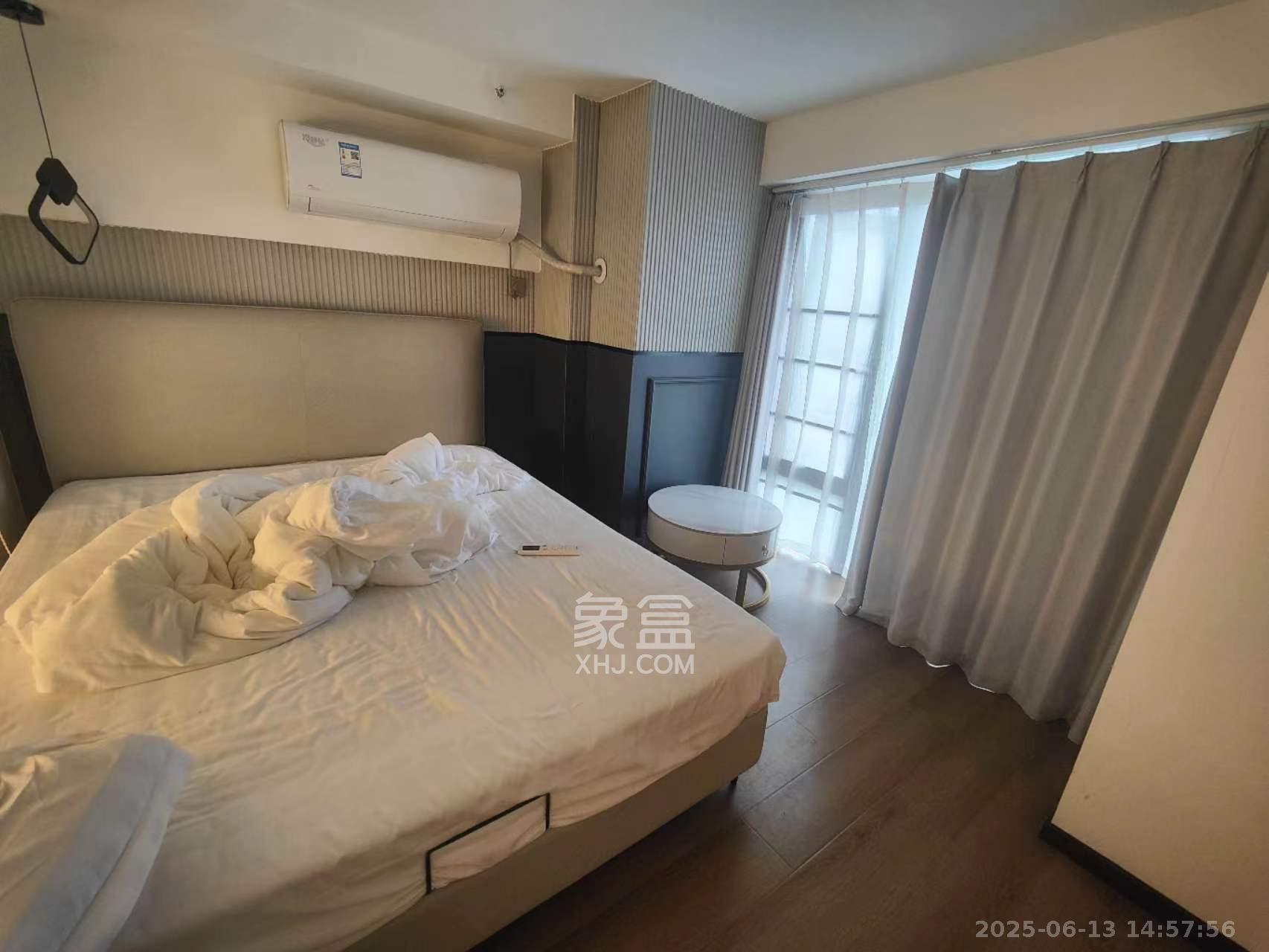 越秀悦湖台  2室1厅1卫   2500.00元/月室内图