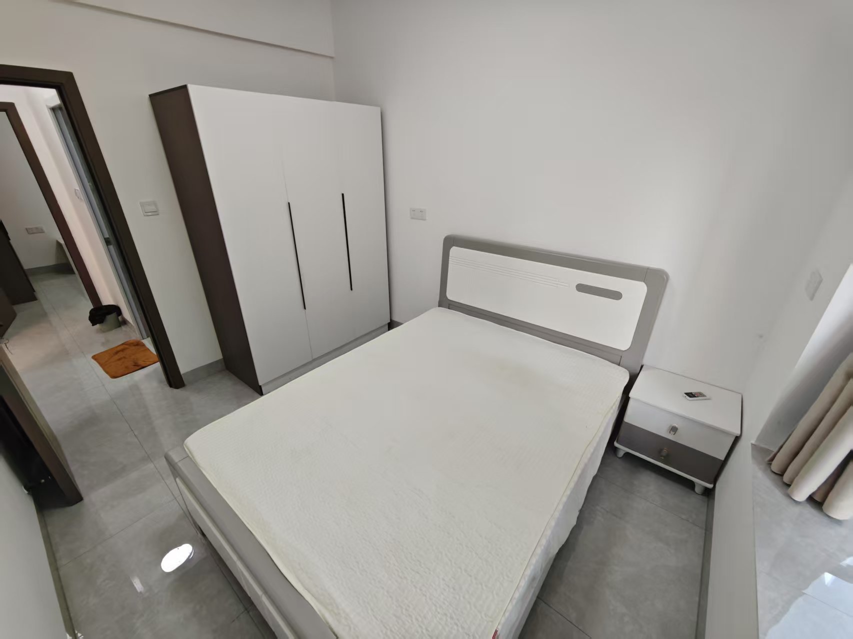 永昌雅居  2室2厅1卫   2300.00元/月