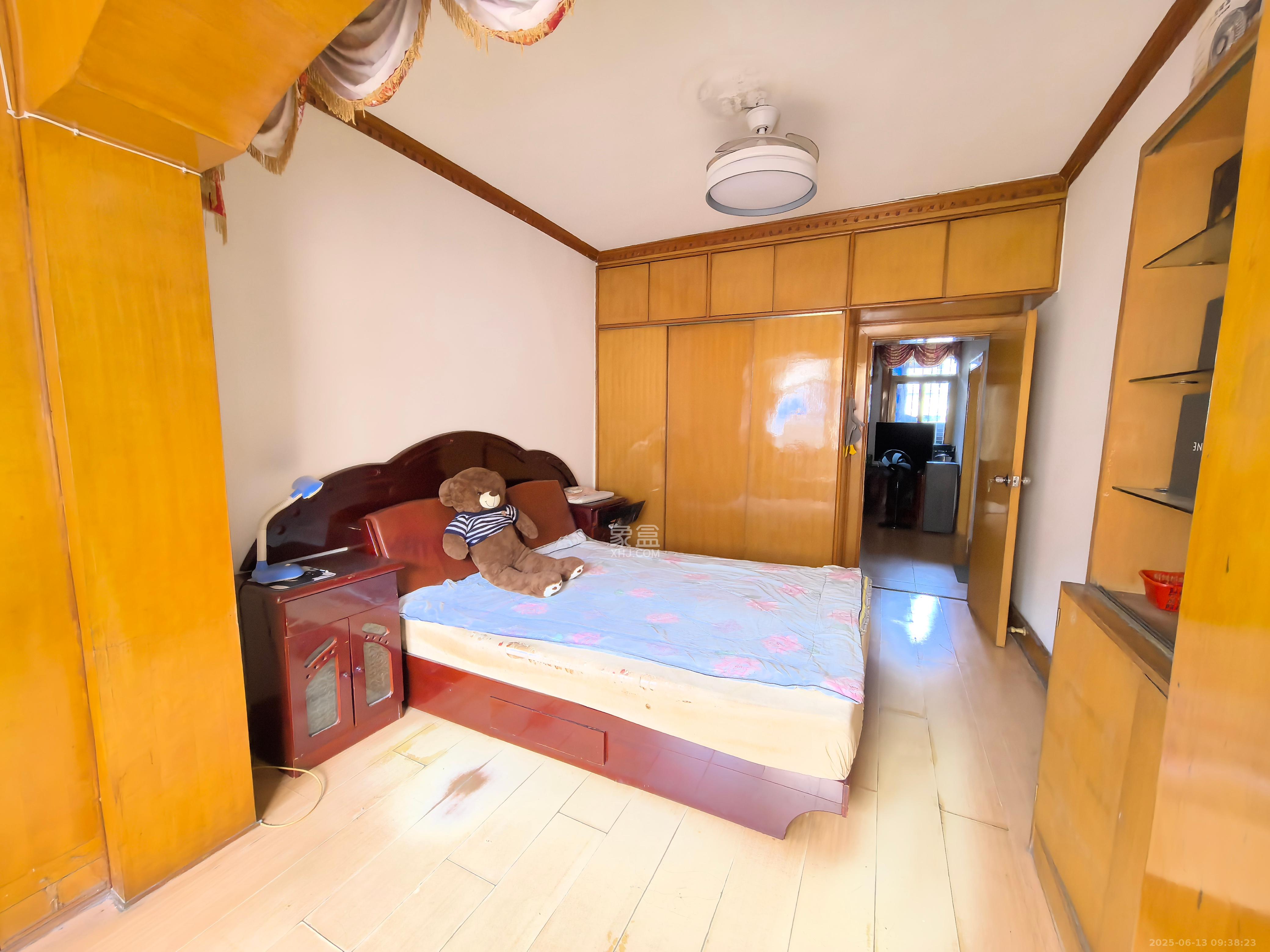 民政局宿舍 2室1厅1卫 1300.0元/月 民政局宿舍 2室1厅1卫 1300.0元/月室内图