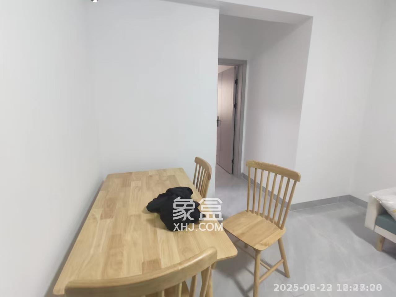 韭菜园嘉苑  2室1厅1卫   3300.00元/月室内图