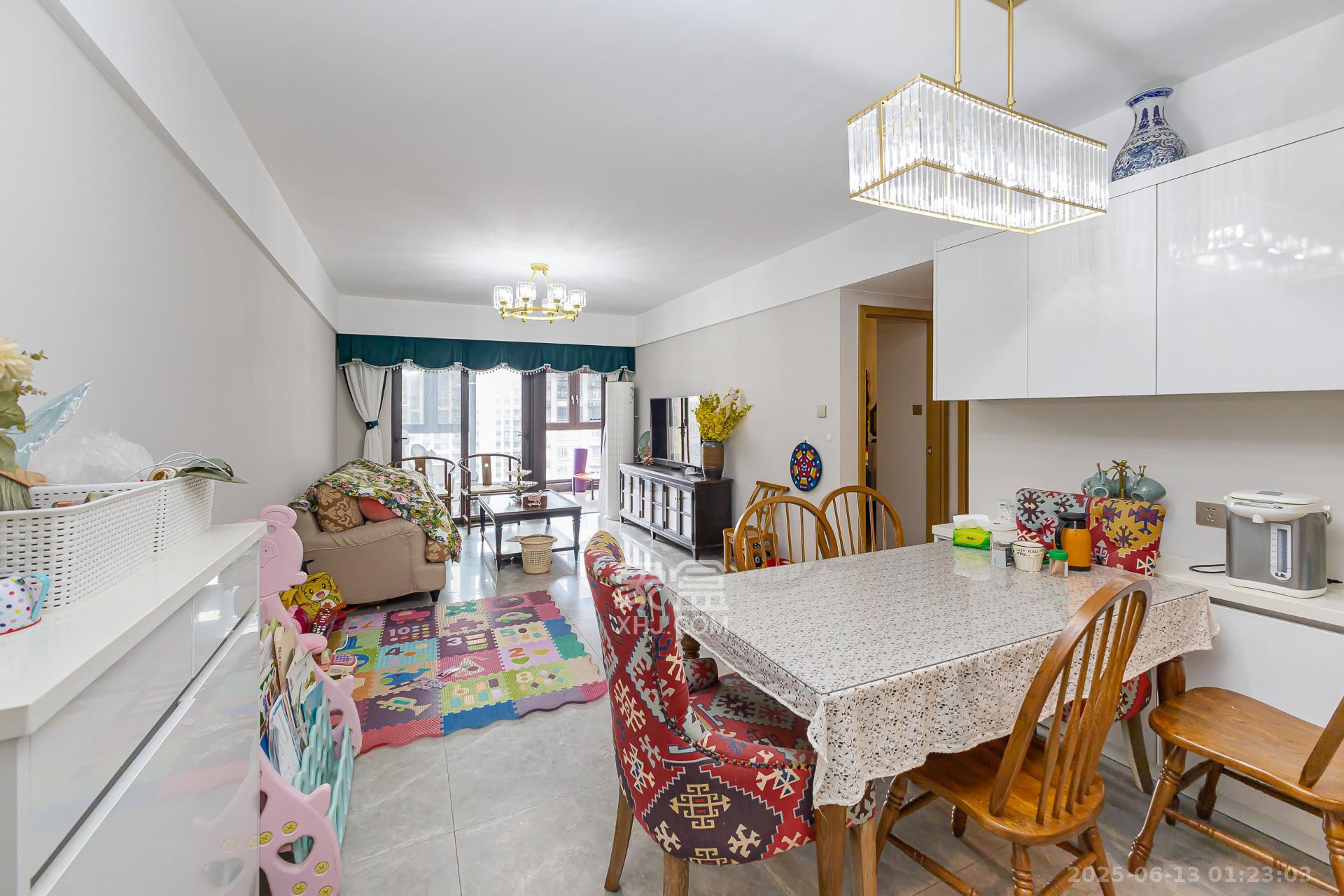 时代倾城四期 2室2厅1卫 85.0万 时代倾城四期 2室2厅1卫 85.0万室内图