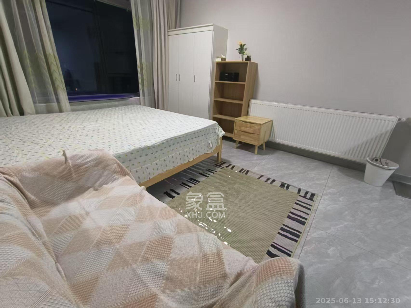 金辉优步花园 1室1厅1卫 1600.0元/月 金辉优步花园 1室1厅1卫 1600.0元/月室内图