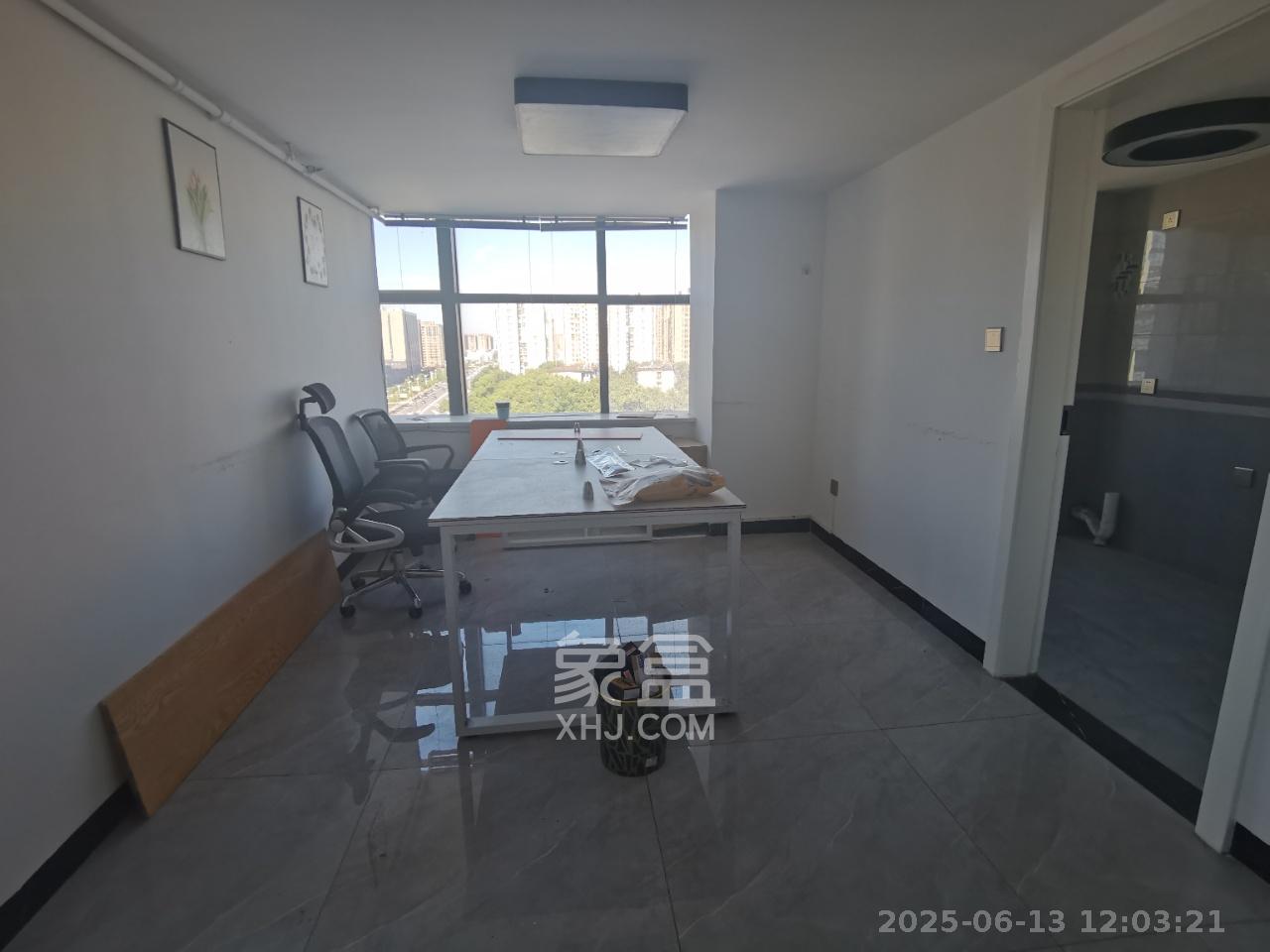 裕天国际商汇中心  1室1厅1卫    3200.0元/月室内图