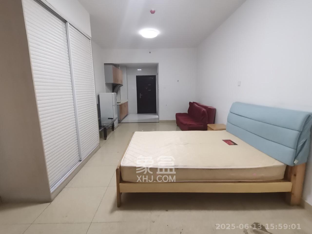 万科魅力之城  1室1厅1卫   1200.00元/月