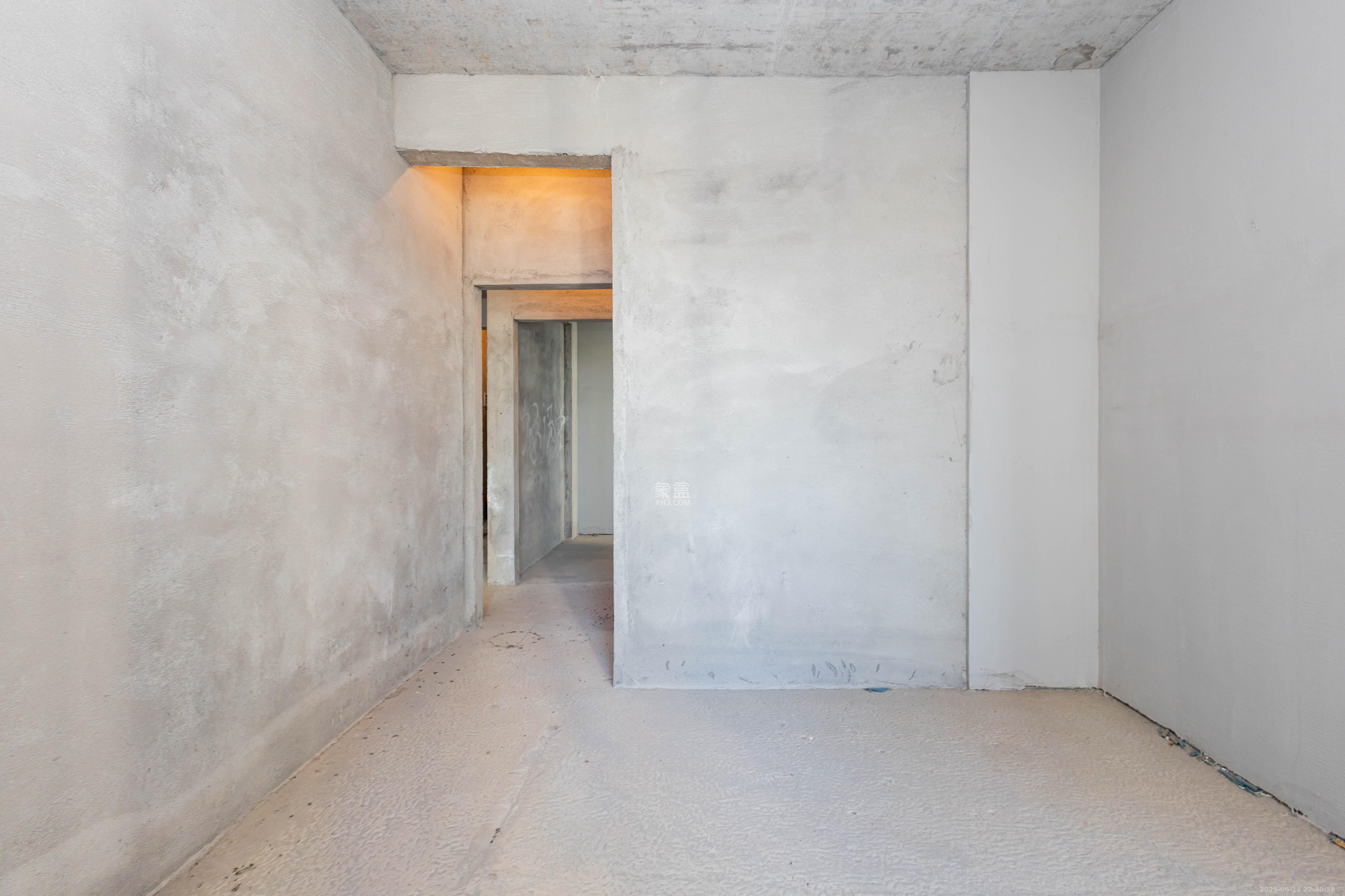 财汇新天地(财汇商务广场) 4室2厅2卫 82.8万 财汇新天地(财汇商务广场) 4室2厅2卫 82.8万卧室