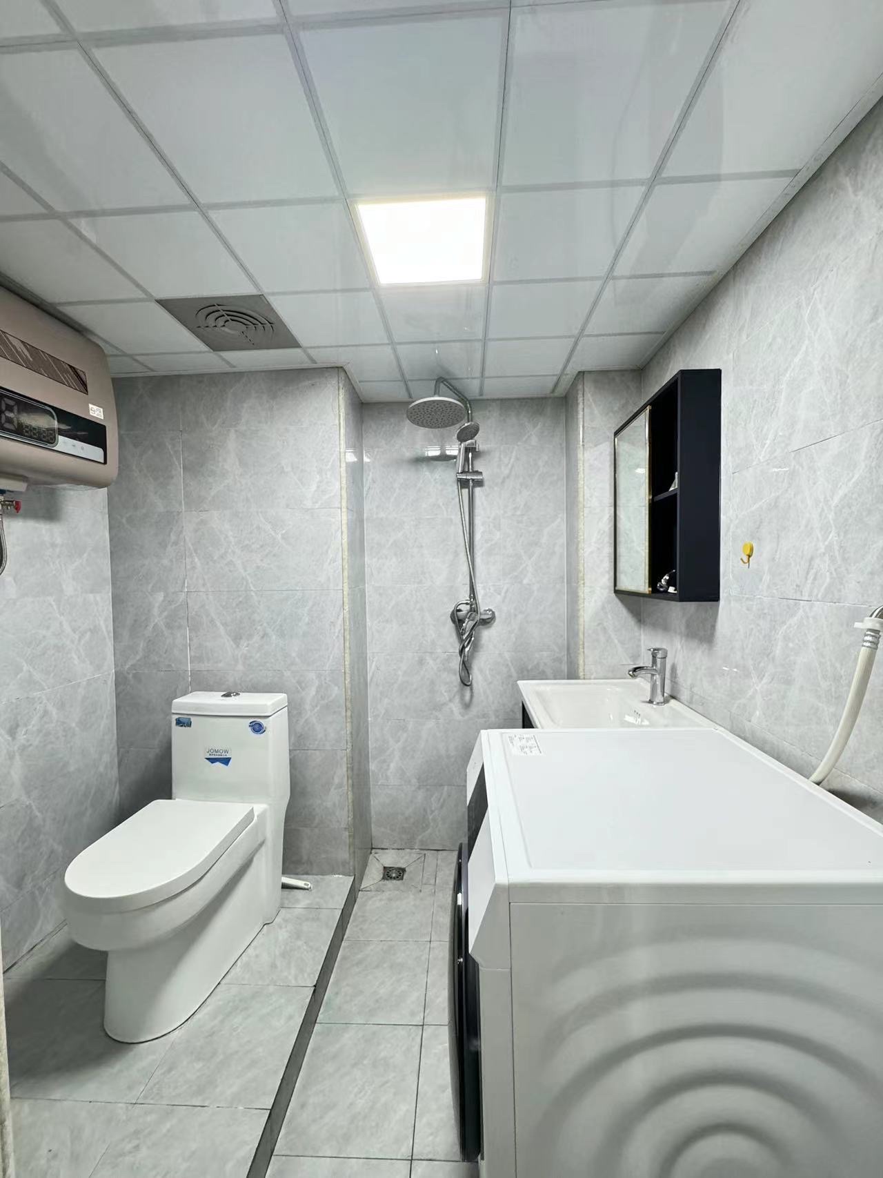 船山公馆  1室1厅1卫   2200.00元/月室内图