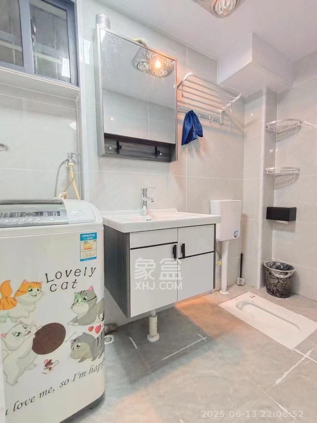 向韶村 2室1厅1卫 2100.0元/月 向韶村 2室1厅1卫 2100.0元/月室内图