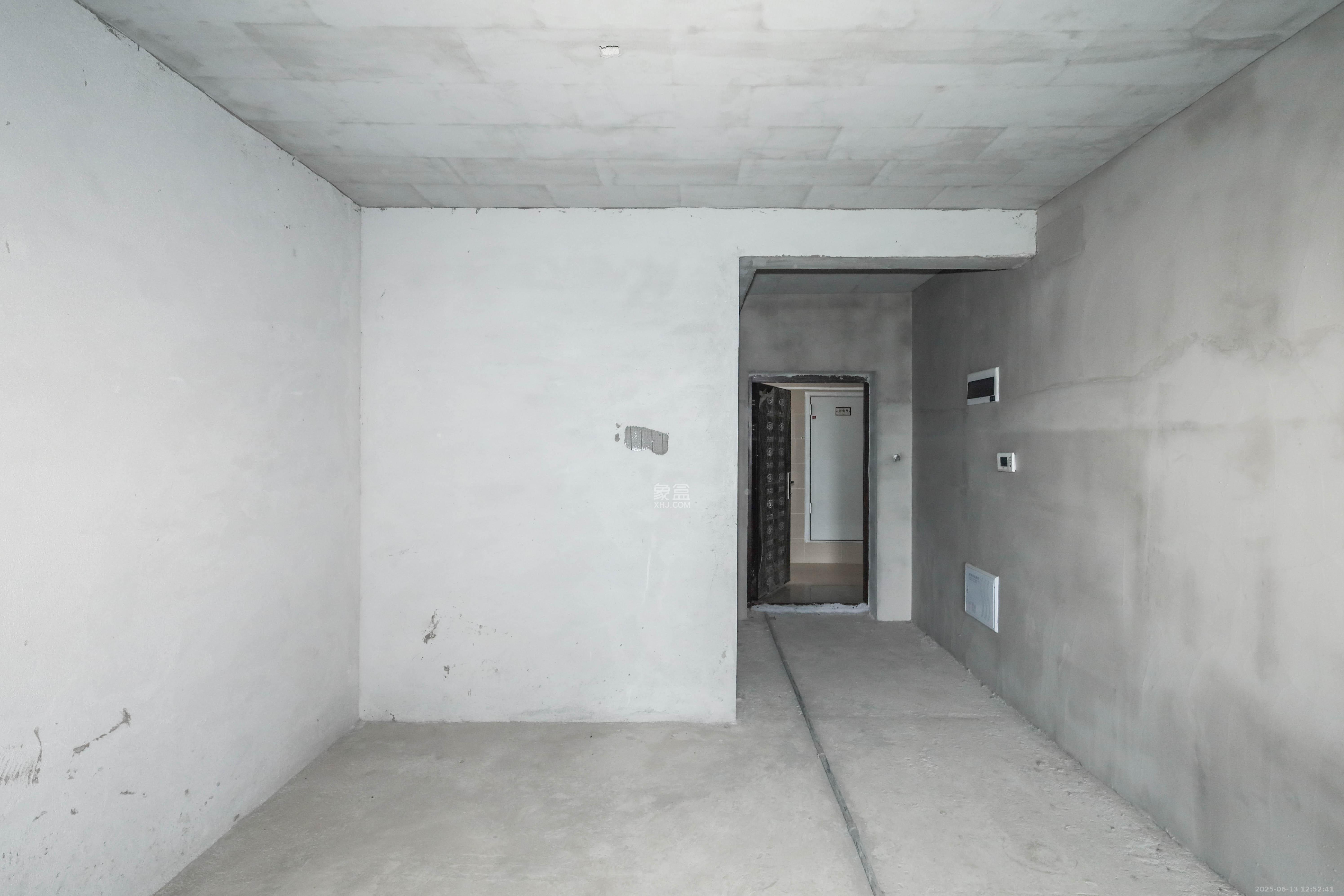 步步高梅溪新天地二期(步步高梅溪嘉苑)  3室2厅2卫    88.0万 步步高梅溪新天地二期(步步高梅溪嘉苑)  3室2厅2卫    88.0万客厅