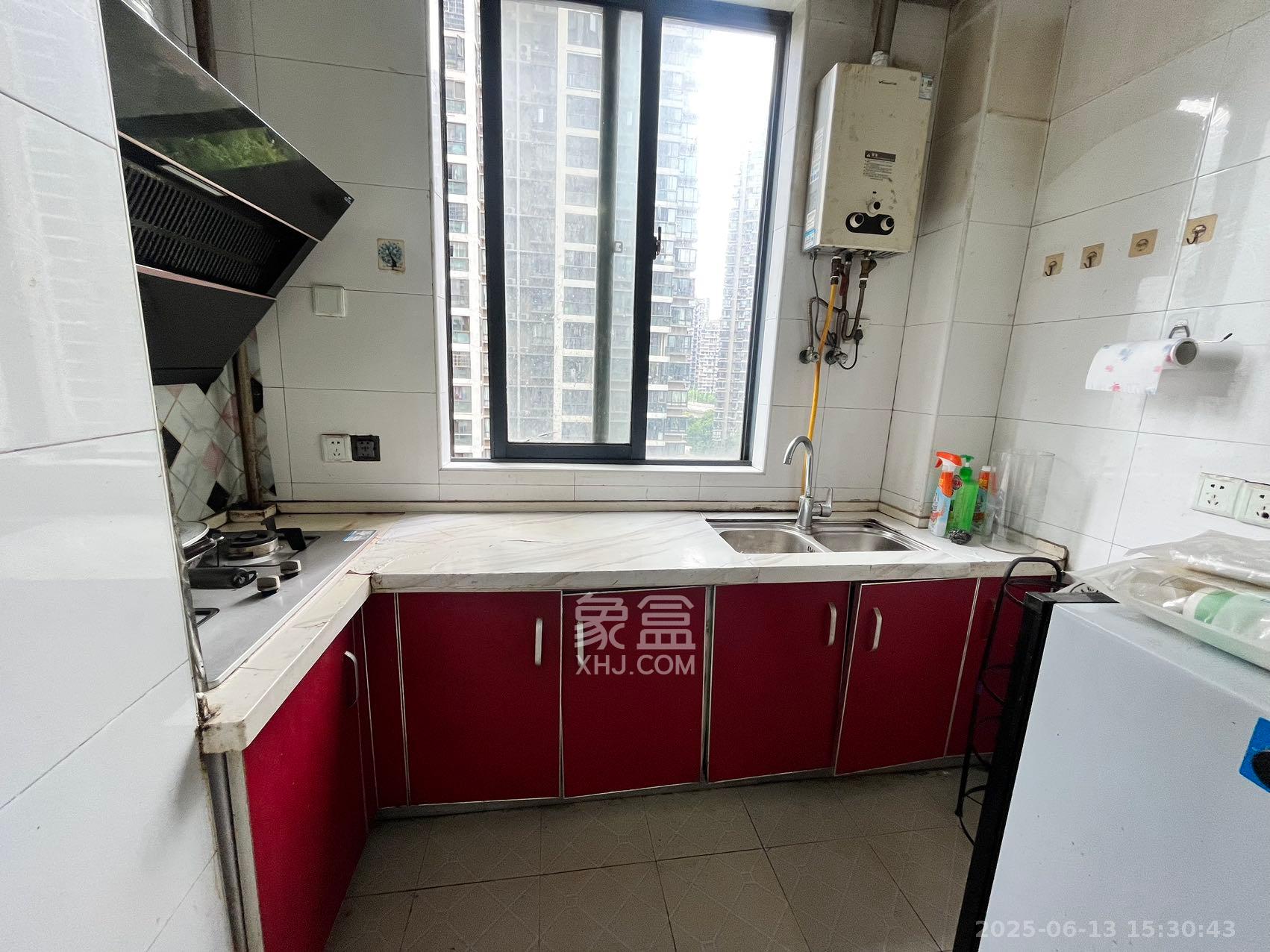 湘江世纪城映江苑 3室2厅1卫 2000.0元/月 湘江世纪城映江苑 3室2厅1卫 2000.0元/月室内图