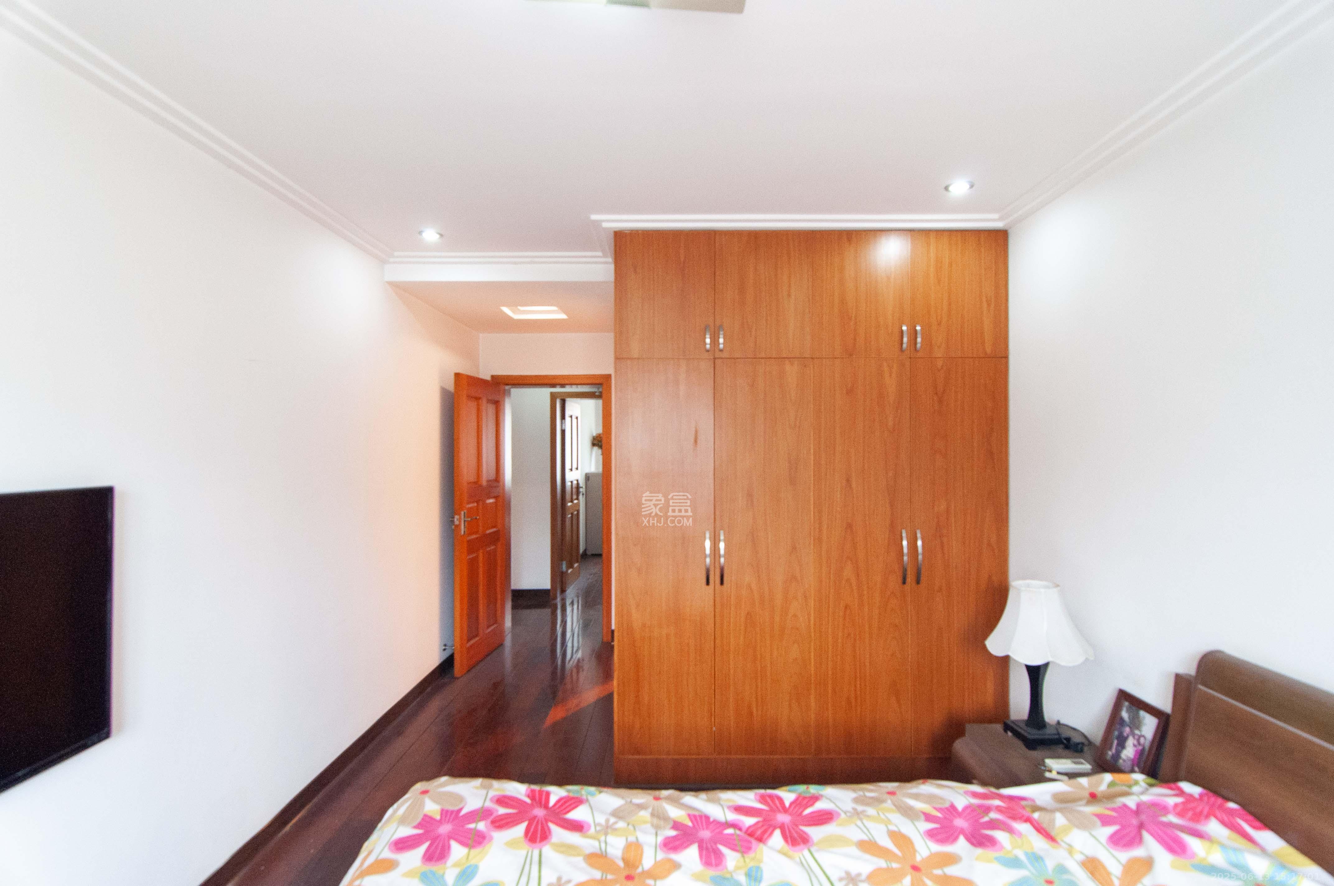 湘仪家园  1室0厅0卫    76.0万 湘仪家园  1室0厅0卫    76.0万其他