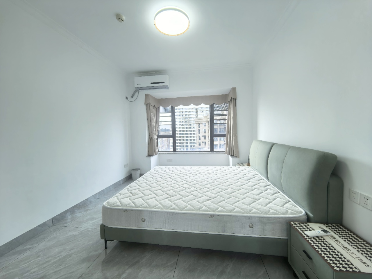 三弦慧府  4室2厅2卫   3600.00元/月室内图