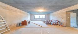 山水嘉园  5室2厅2卫   100.00万