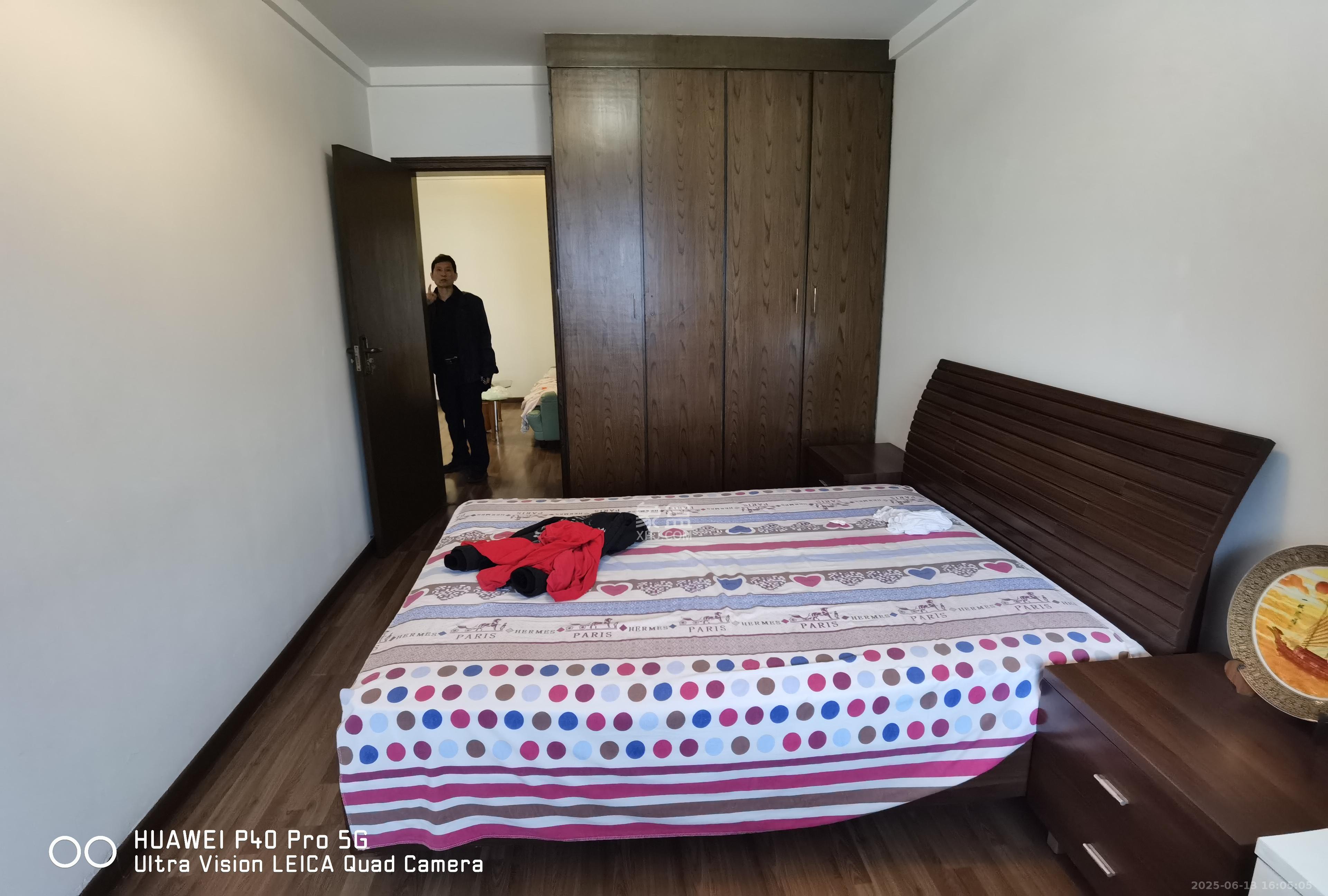 南锦家园  3室2厅1卫    2000.0元/月室内图