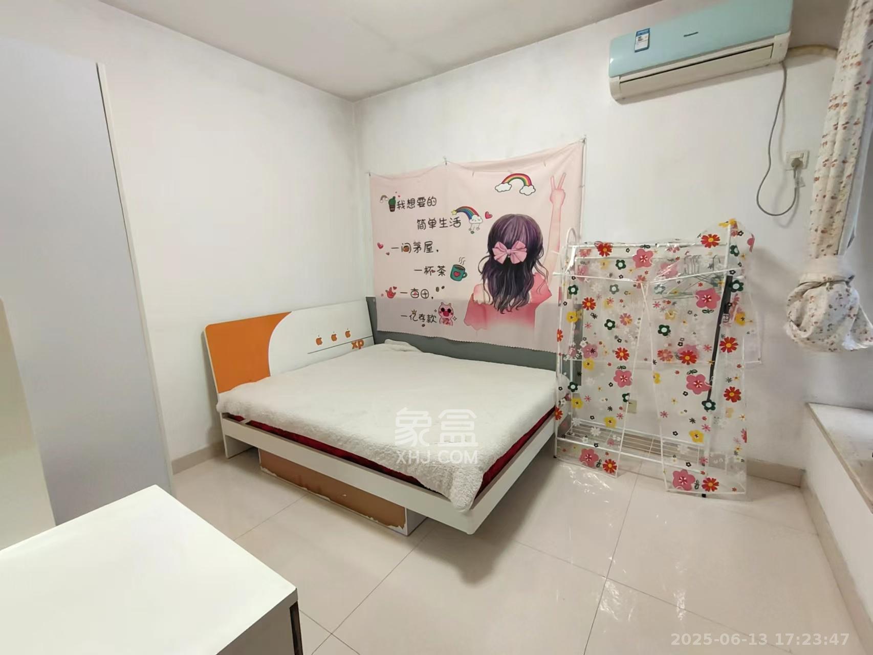 湘域中央  2室1厅1卫   3200.00元/月室内图