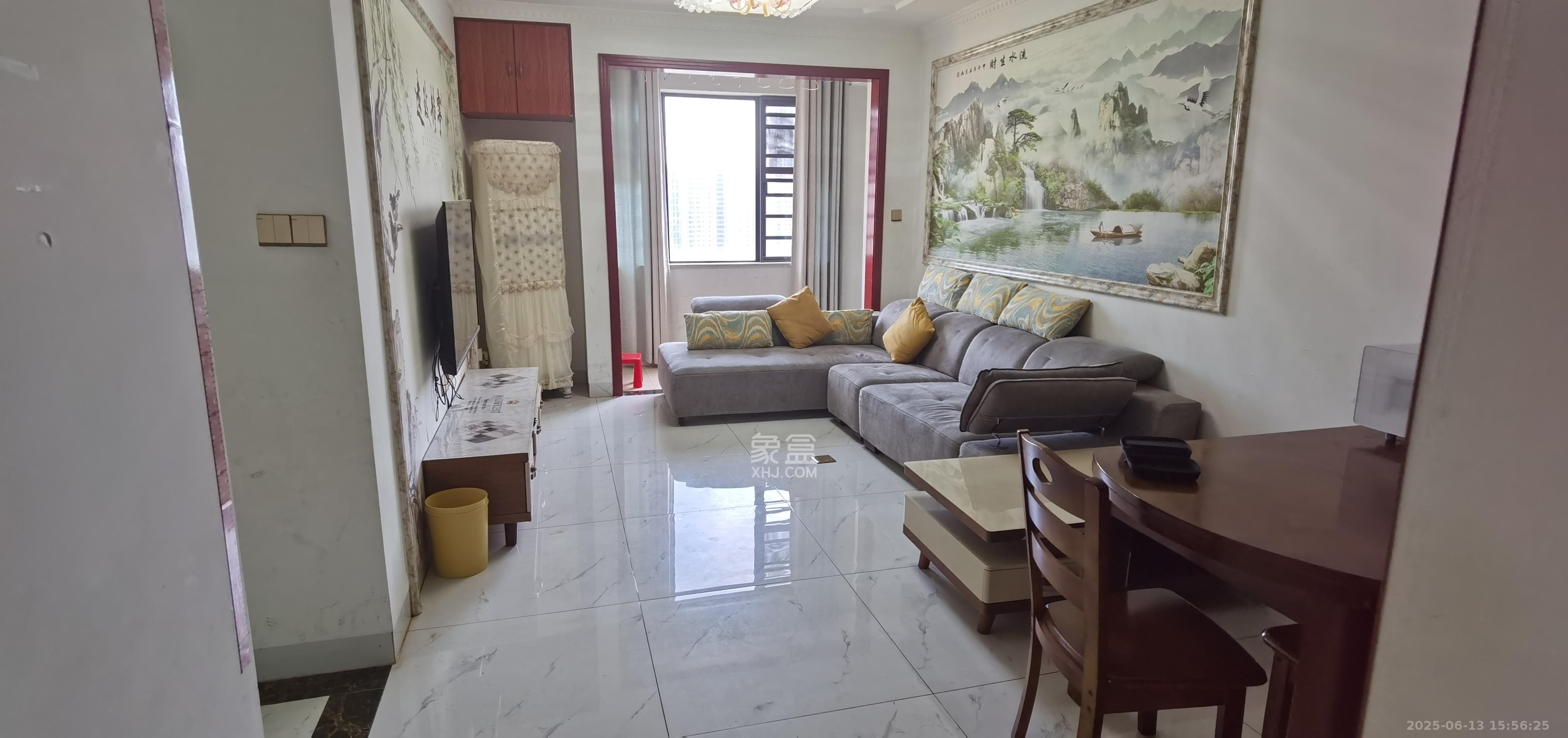 中国铁建梅溪青秀一期  3室2厅1卫    2400.0元/月 中国铁建梅溪青秀一期  3室2厅1卫    2400.0元/月室内图