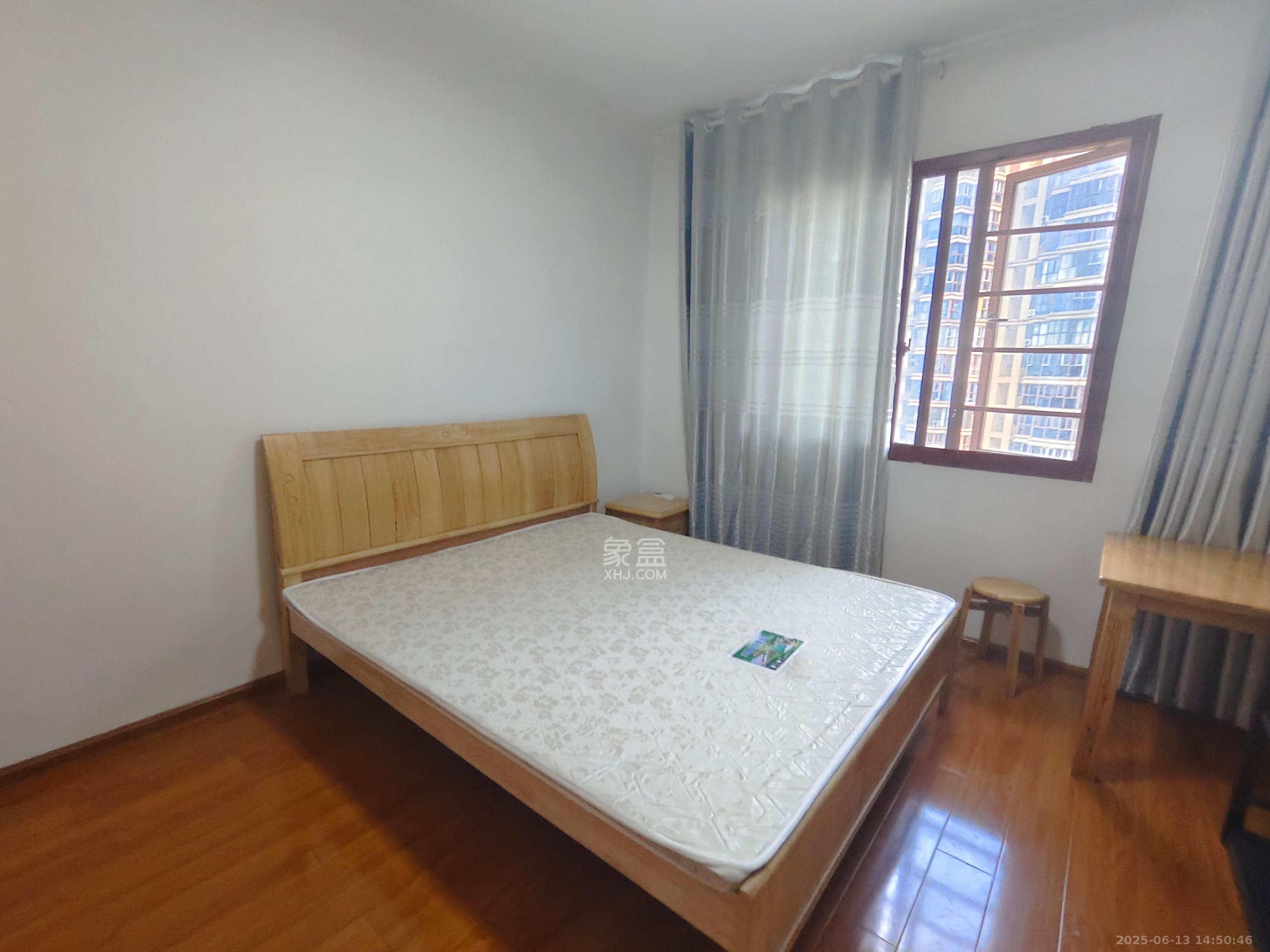 万里时代 2室1厅1卫 2700.0元/月 万里时代 2室1厅1卫 2700.0元/月室内图