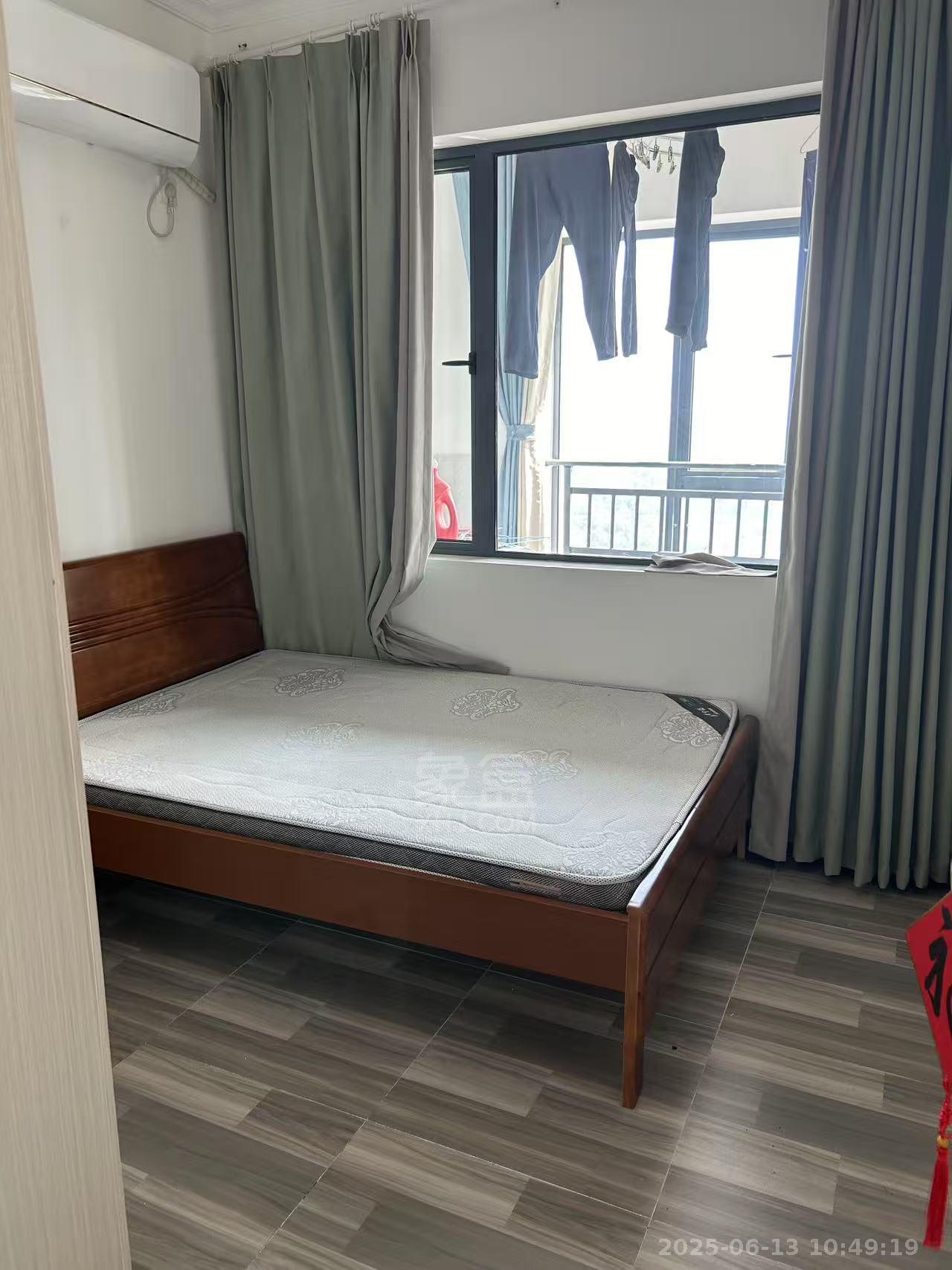 亿都新天地  3室2厅1卫   1800.00元/月室内图