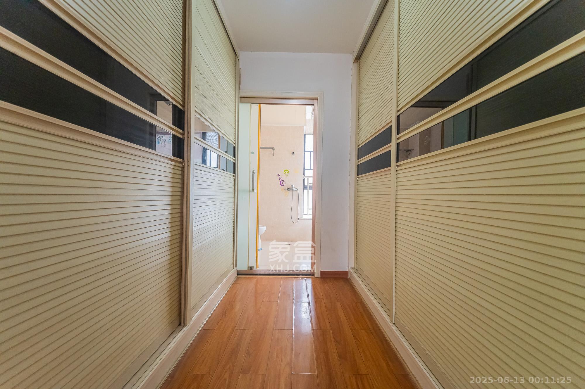 幸福里润城(幸福里二期) 4室2厅2卫 79.0万 幸福里润城(幸福里二期) 4室2厅2卫 79.0万其他