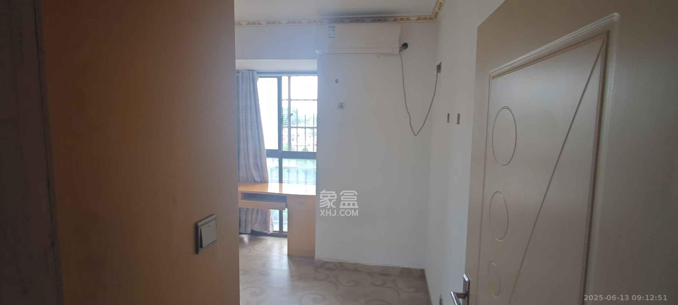 优山美地 3室2厅2卫 2800.0元/月 优山美地 3室2厅2卫 2800.0元/月室内图