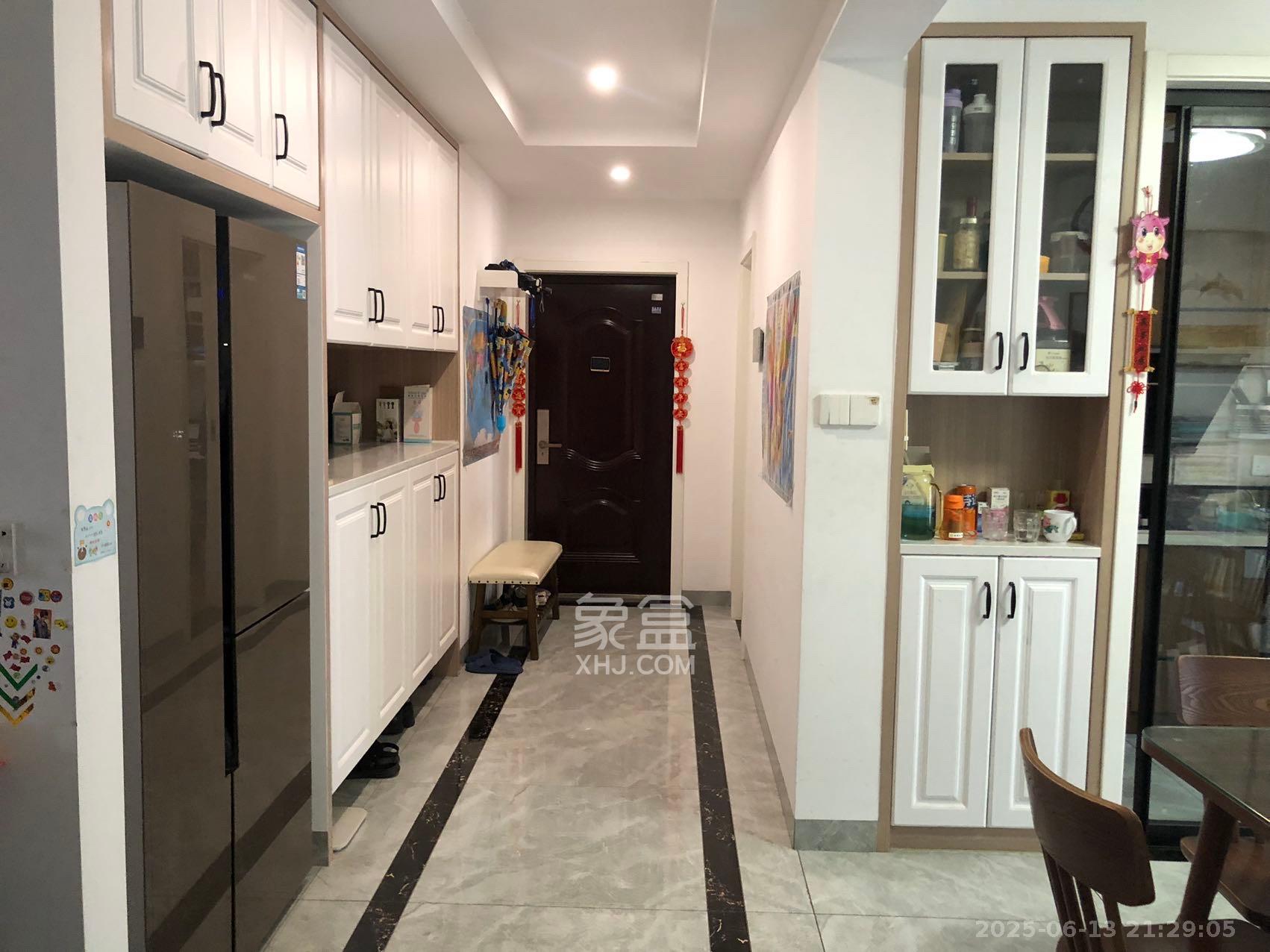 中国铁建梅溪青秀二期  4室2厅1卫    4000.0元/月 中国铁建梅溪青秀二期  4室2厅1卫    4000.0元/月室内图