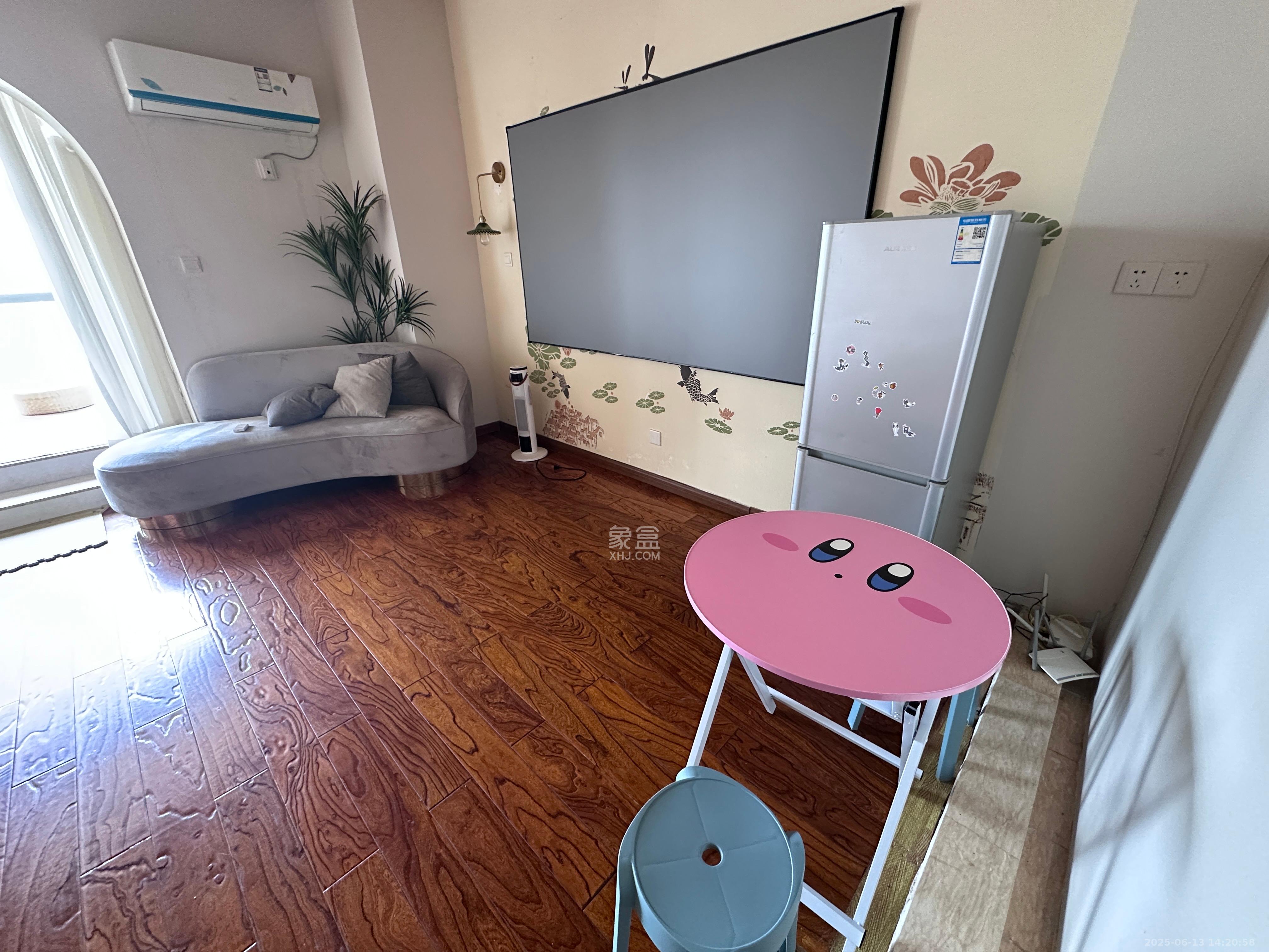 上城金都  1室1厅1卫   2400.00元/月室内图
