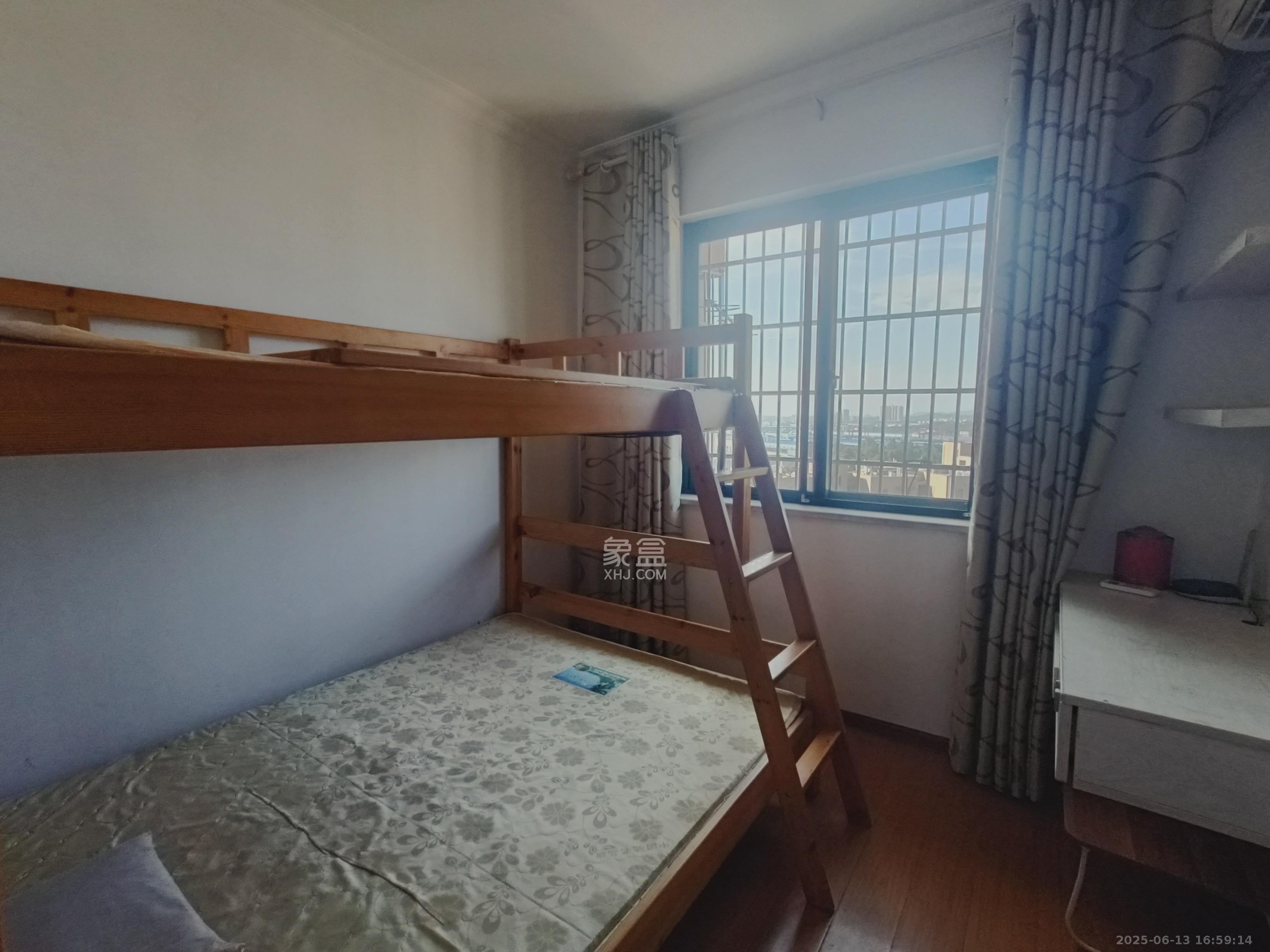 楠熙筱苑 3室2厅1卫 1800.0元/月 楠熙筱苑 3室2厅1卫 1800.0元/月室内图