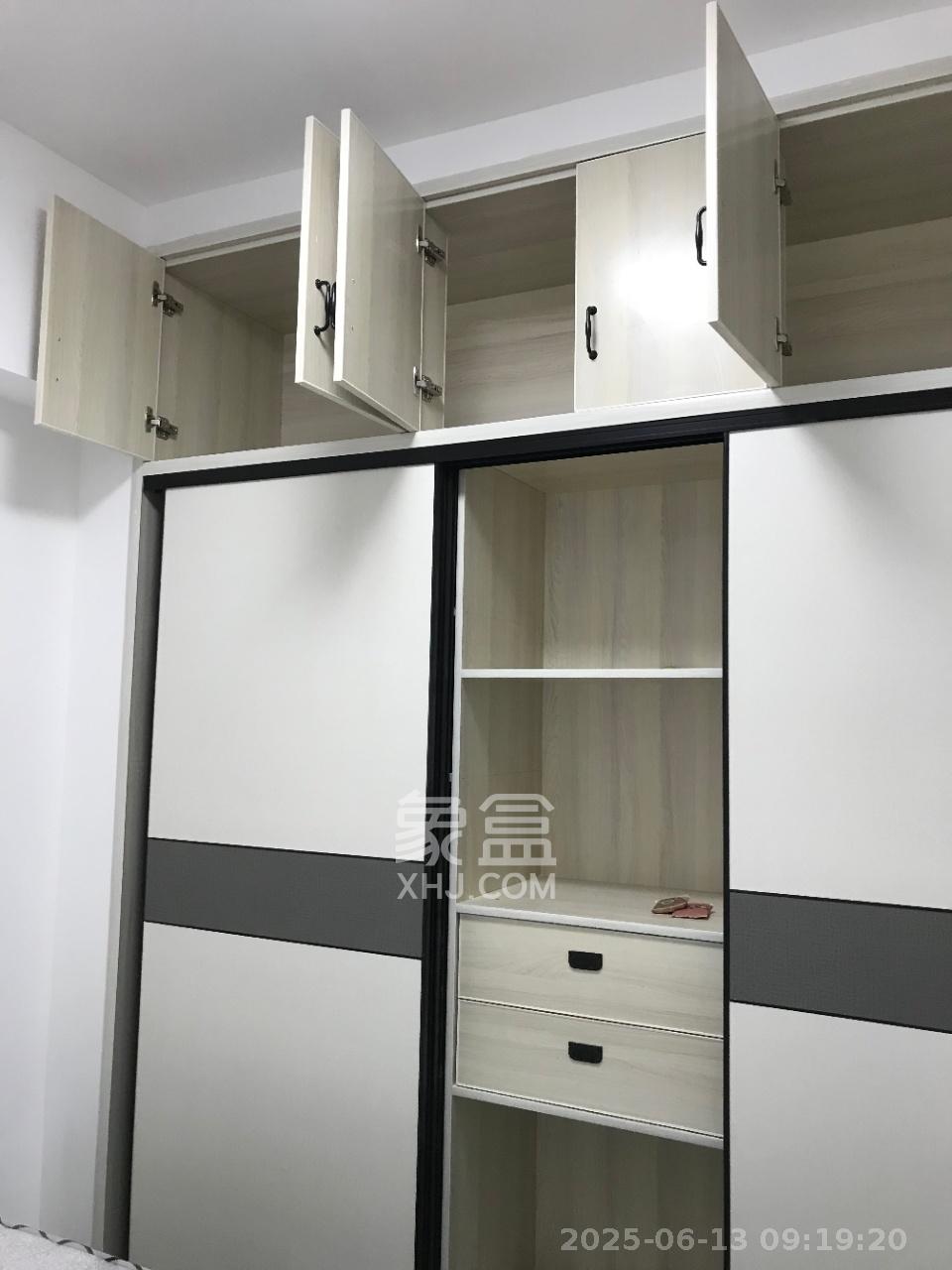 中建芙蓉嘉苑  1室2厅1卫   1200.00元/月室内图