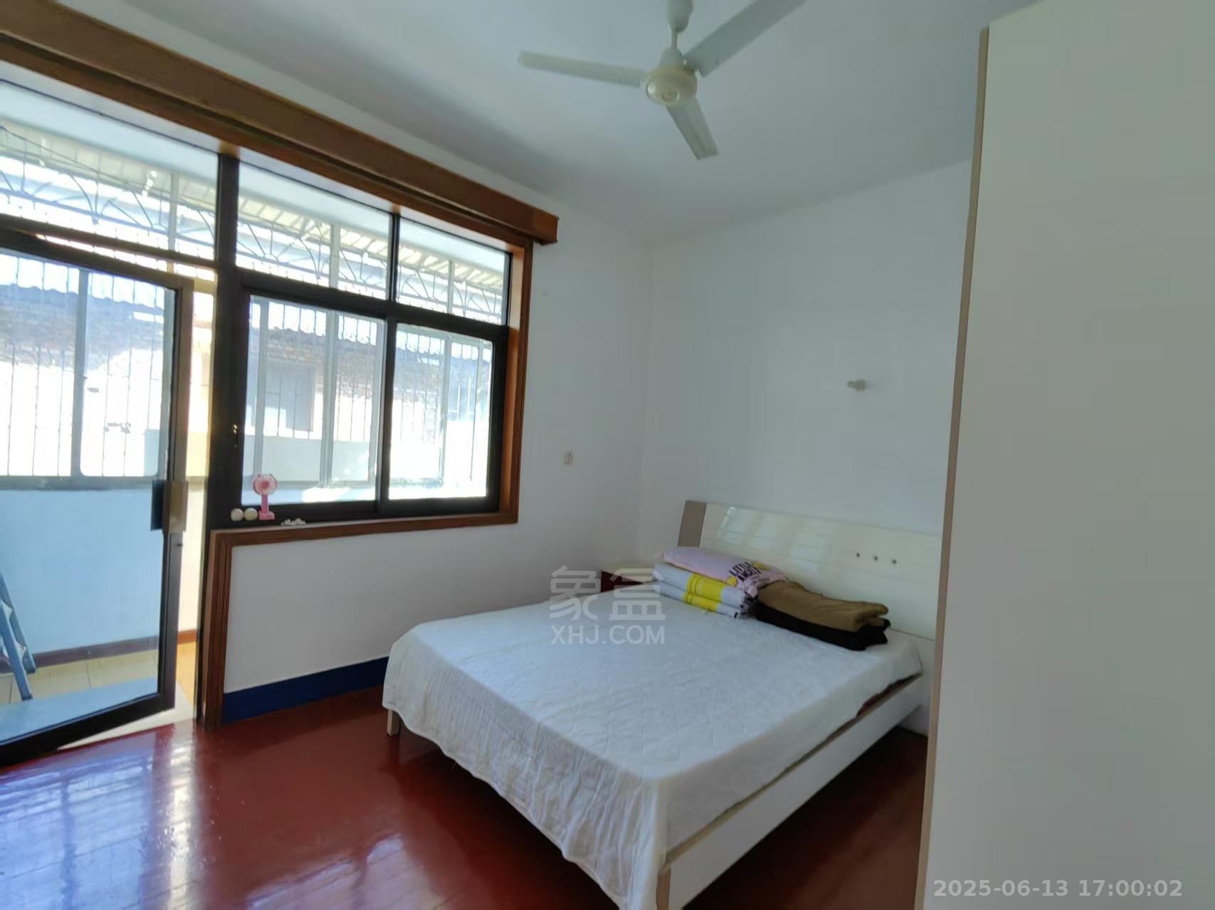 曹家巷二村 1室1厅0卫 900.0元/月 曹家巷二村 1室1厅0卫 900.0元/月室内图