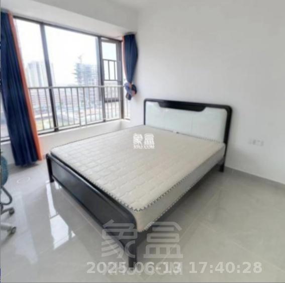 金轮翡翠名园 4室2厅2卫 2100.0元/月 金轮翡翠名园 4室2厅2卫 2100.0元/月室内图