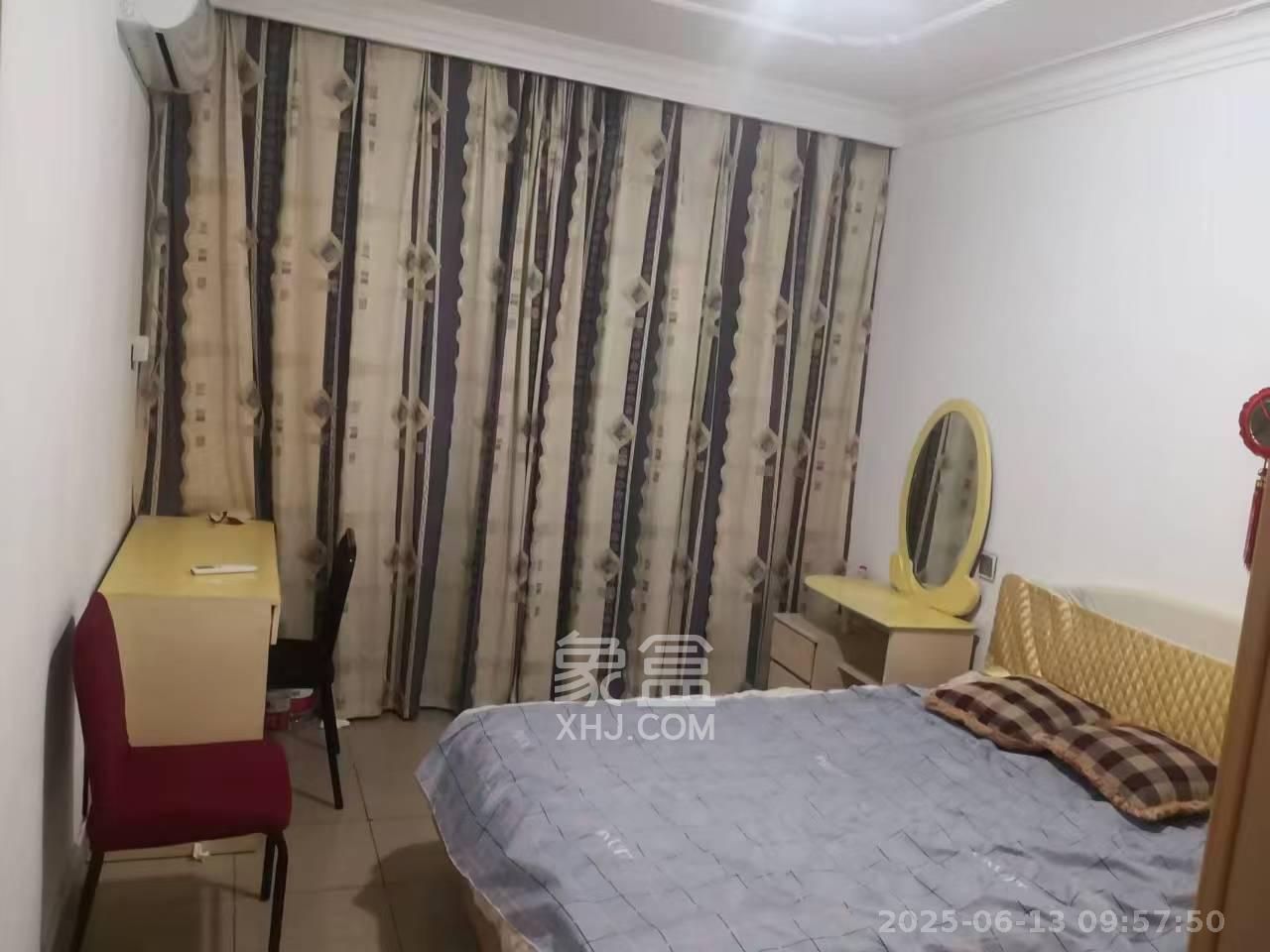 桐荫里社区 3室1厅1卫 1800.0元/月 桐荫里社区 3室1厅1卫 1800.0元/月室内图