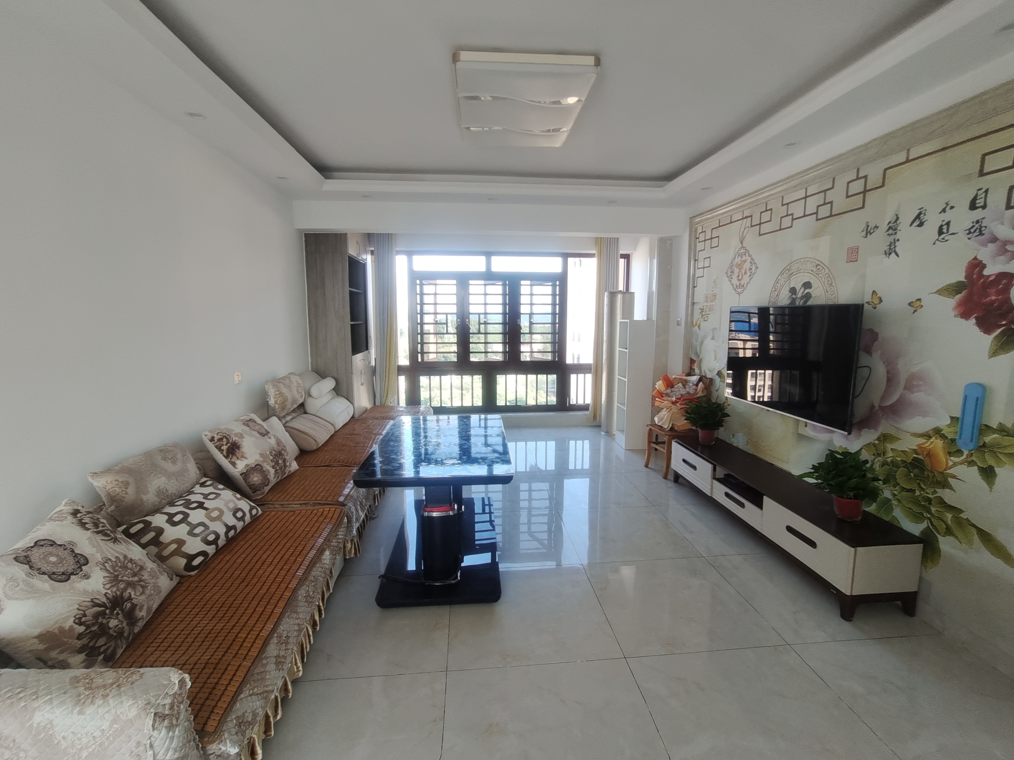 百弘学府城 3室2厅2卫 72.8万 百弘学府城 3室2厅2卫 72.8万客厅