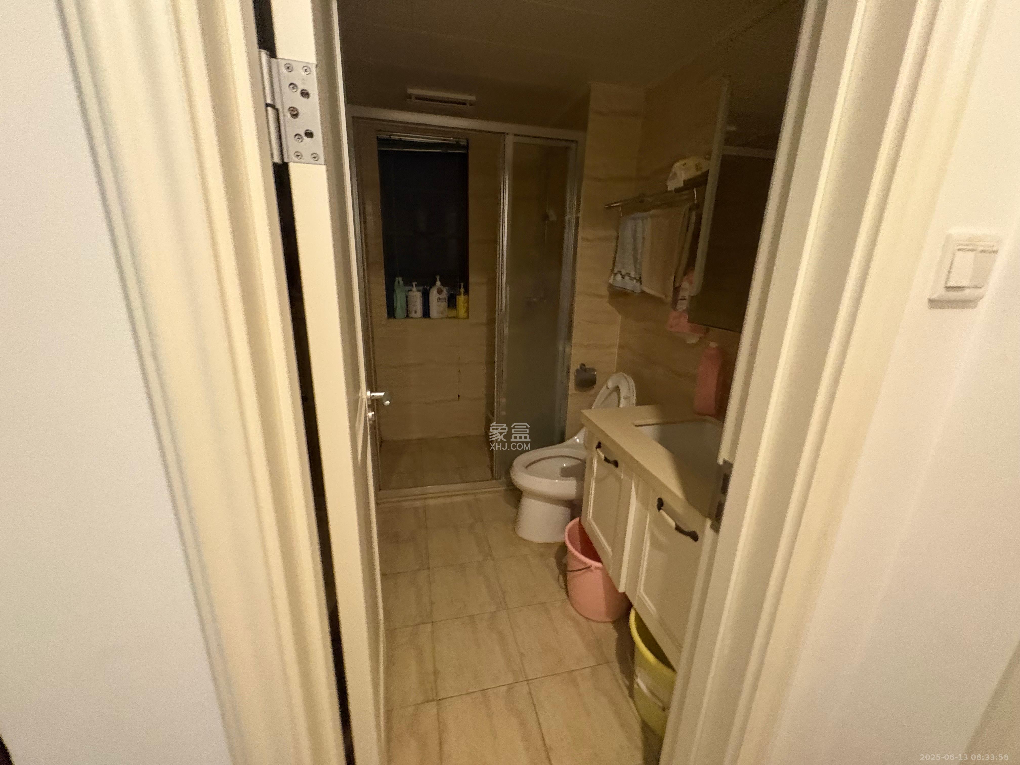 万科里梅溪郡 3室2厅2卫 3300.0元/月 万科里梅溪郡 3室2厅2卫 3300.0元/月室内图