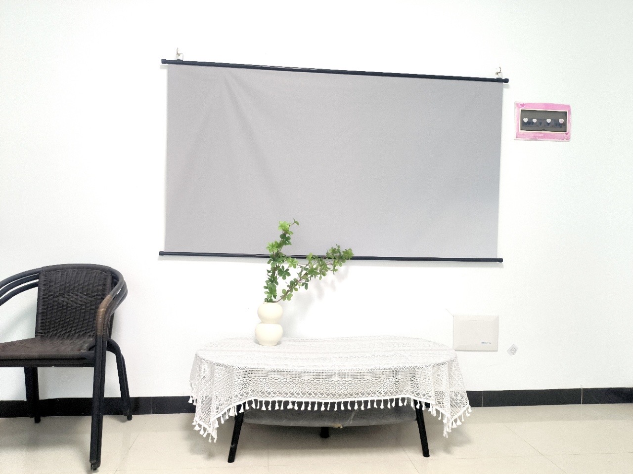 宜家广场  1室1厅1卫    2200.0元/月 宜家广场  1室1厅1卫    2200.0元/月室内图