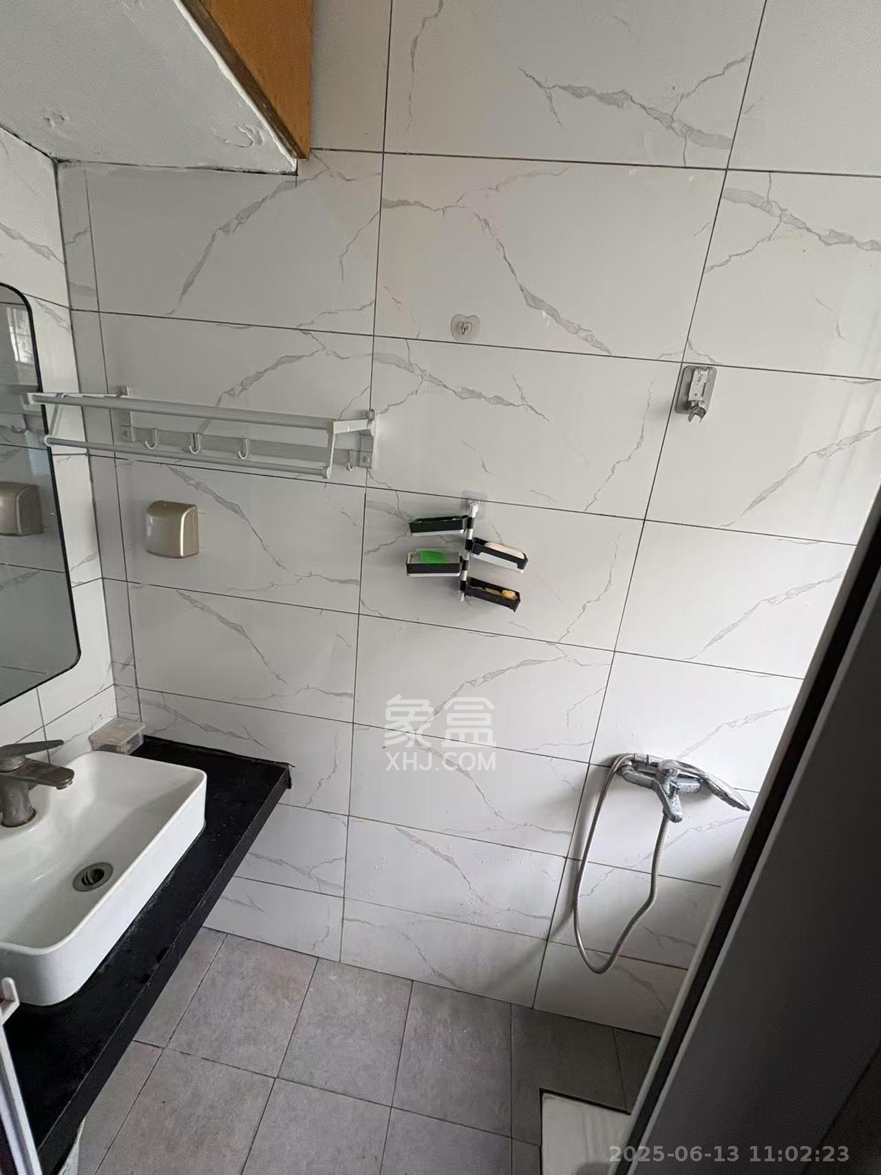 马家冲社区（马家冲小区）  2室2厅1卫   1600.00元/月室内图